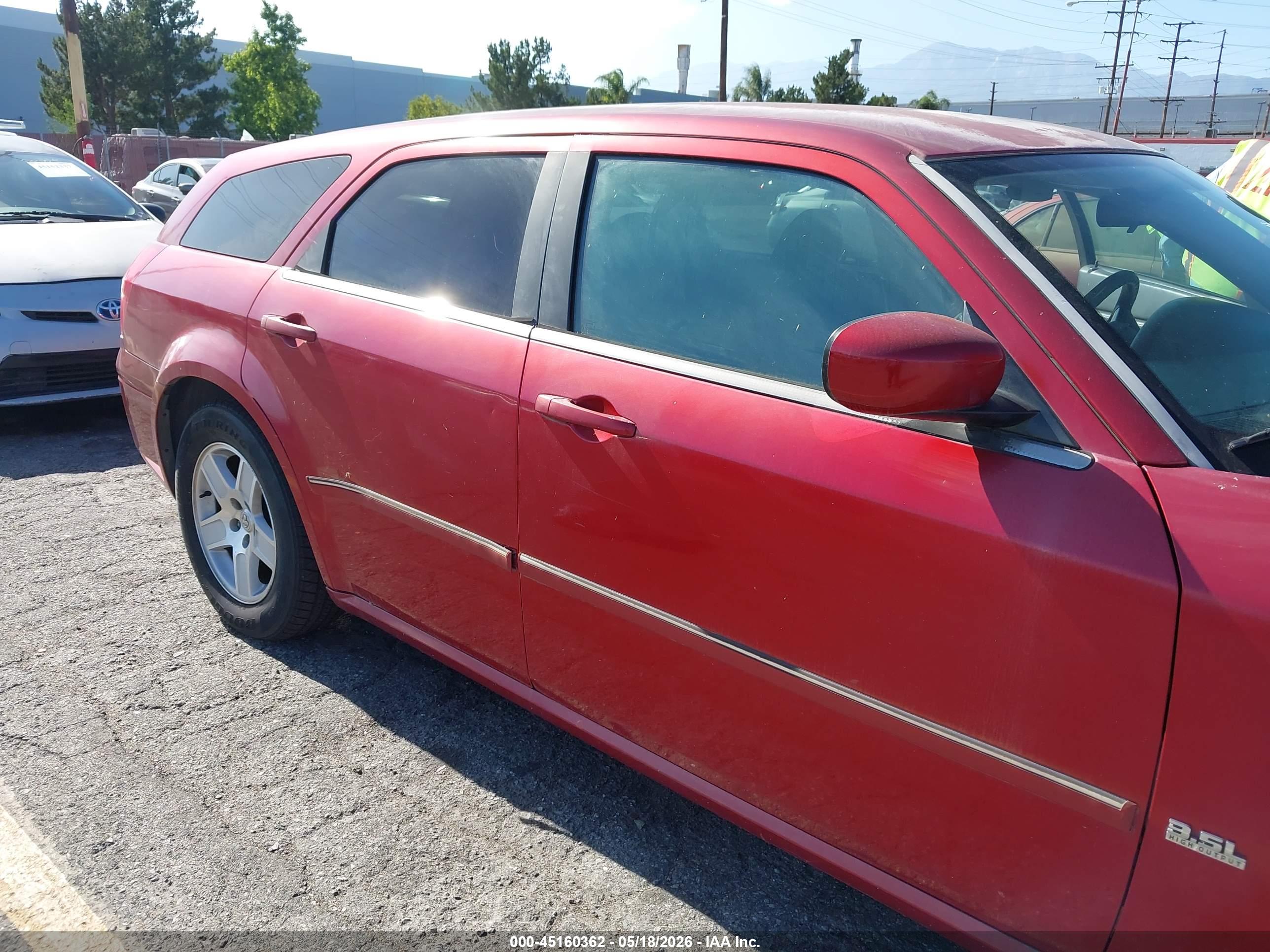 DODGE MAGNUM image 6