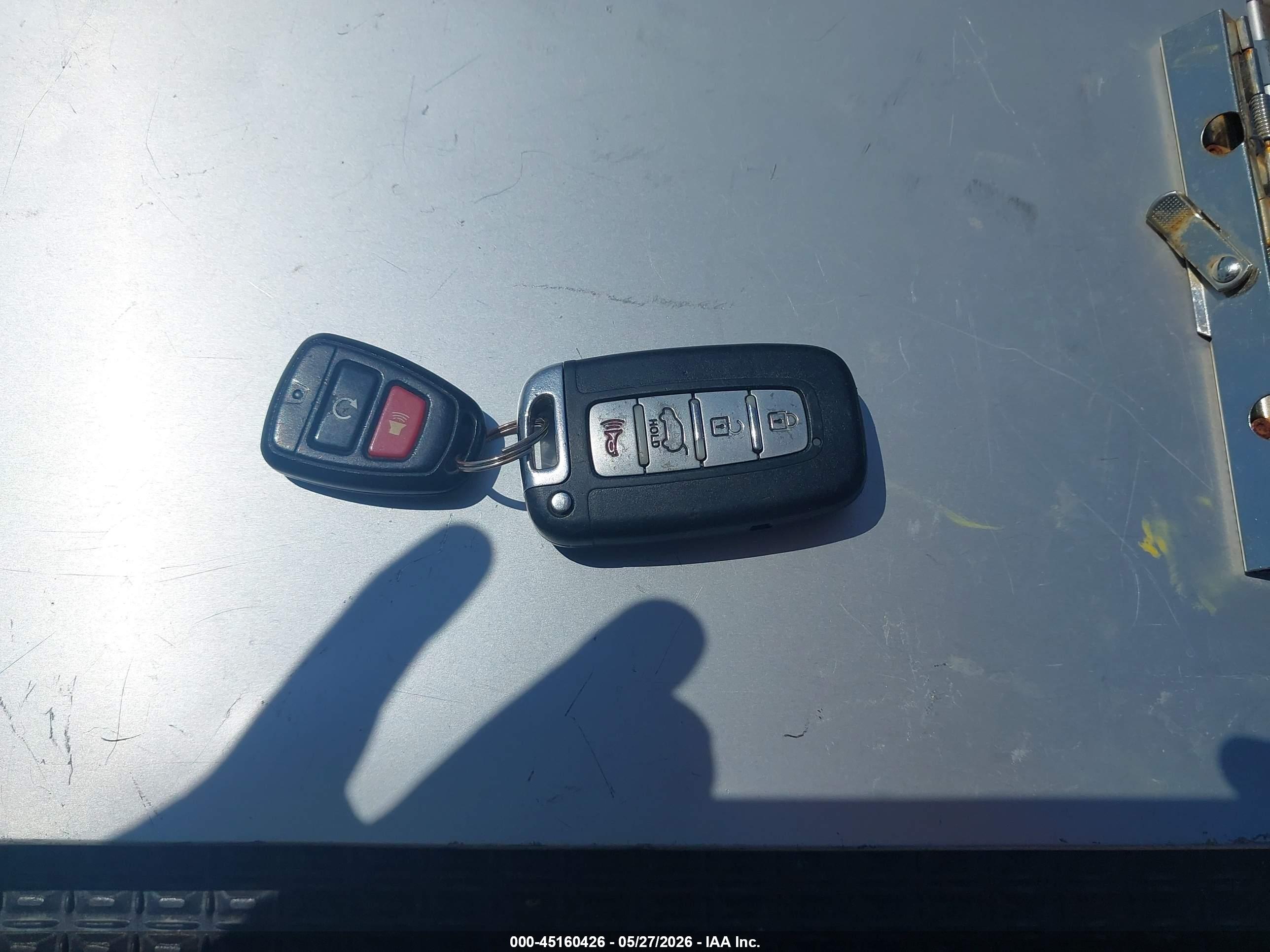 KIA SORENTO image 11