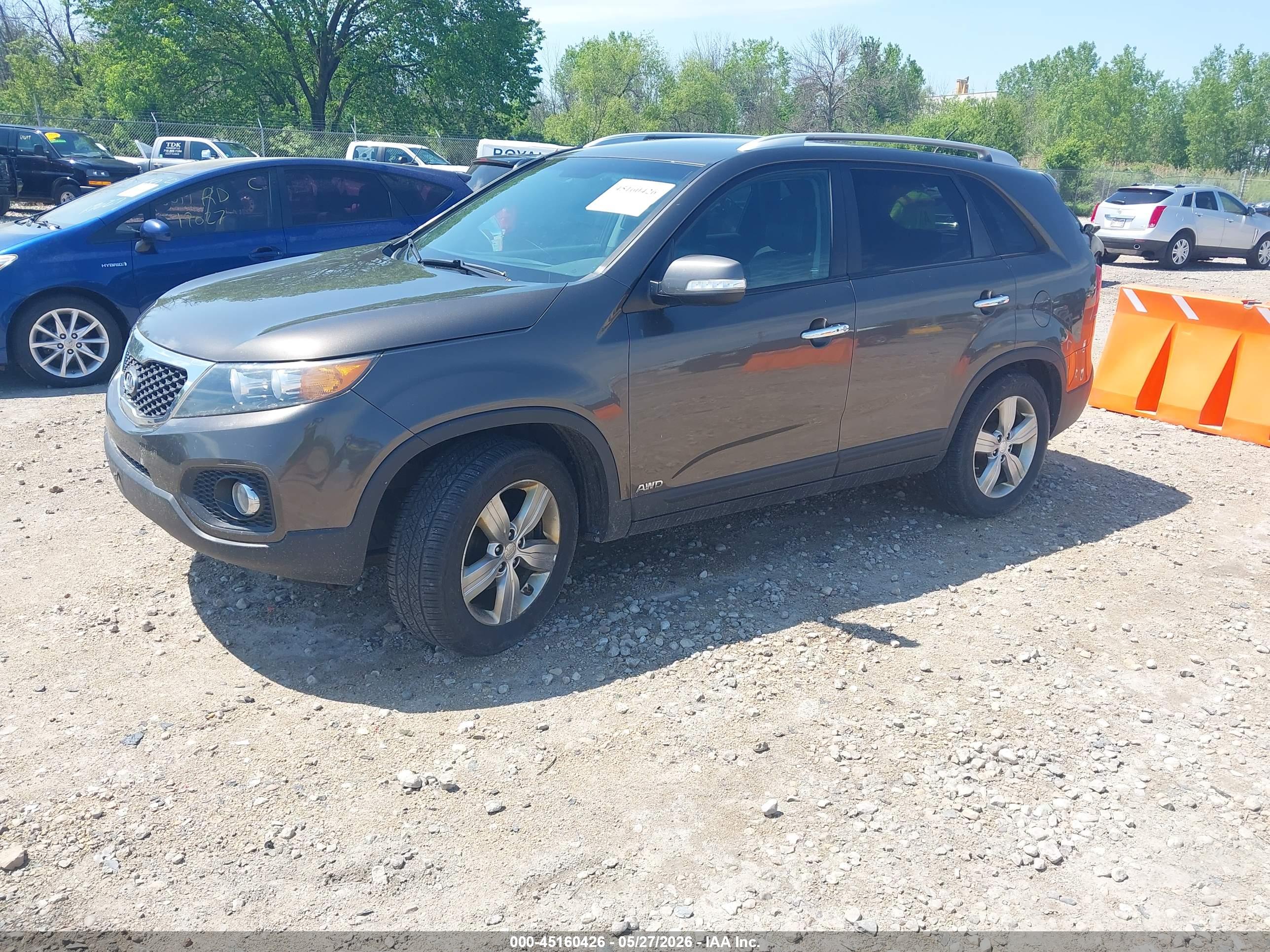 KIA SORENTO image 2