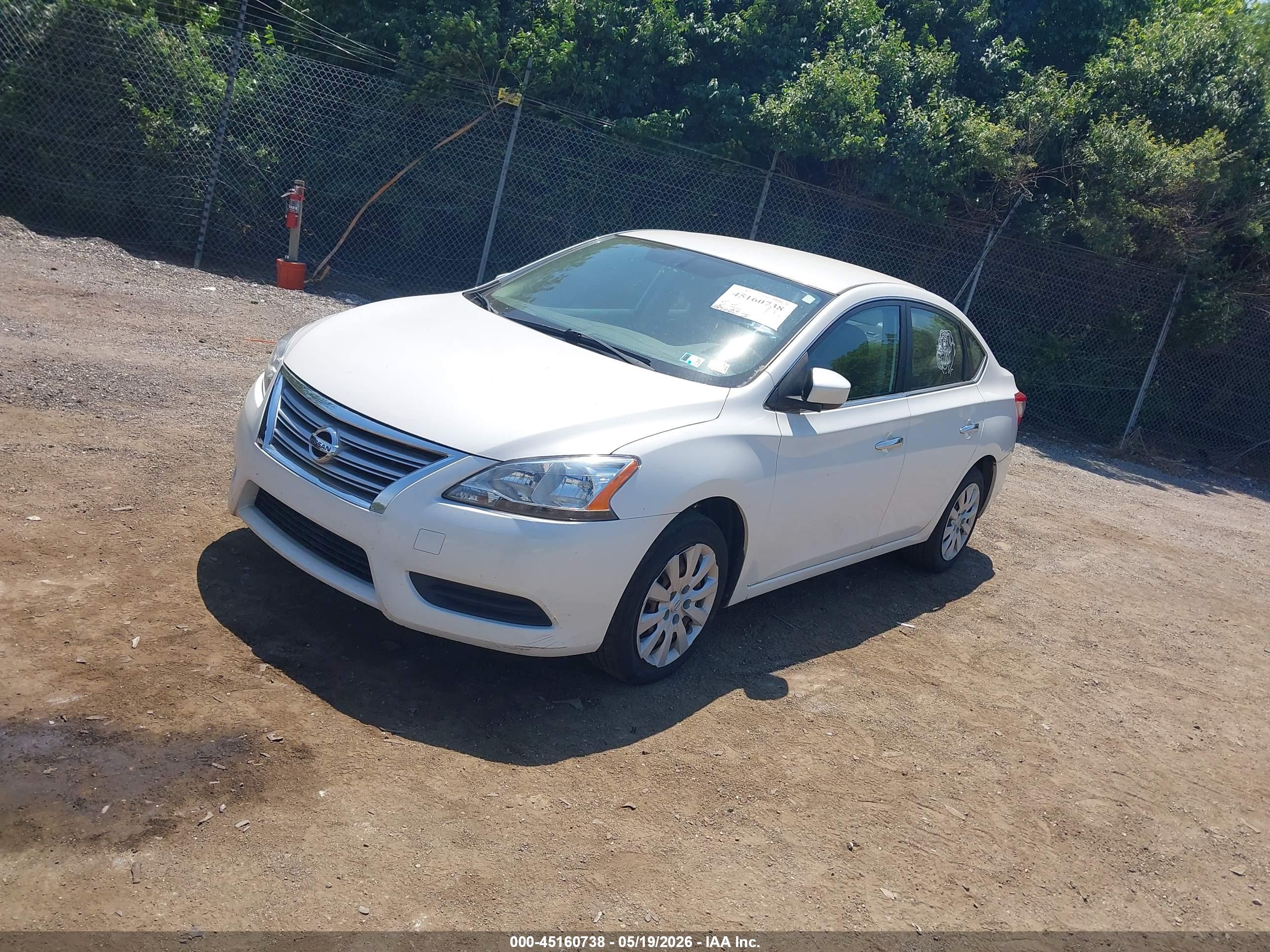 NISSAN SENTRA image 2