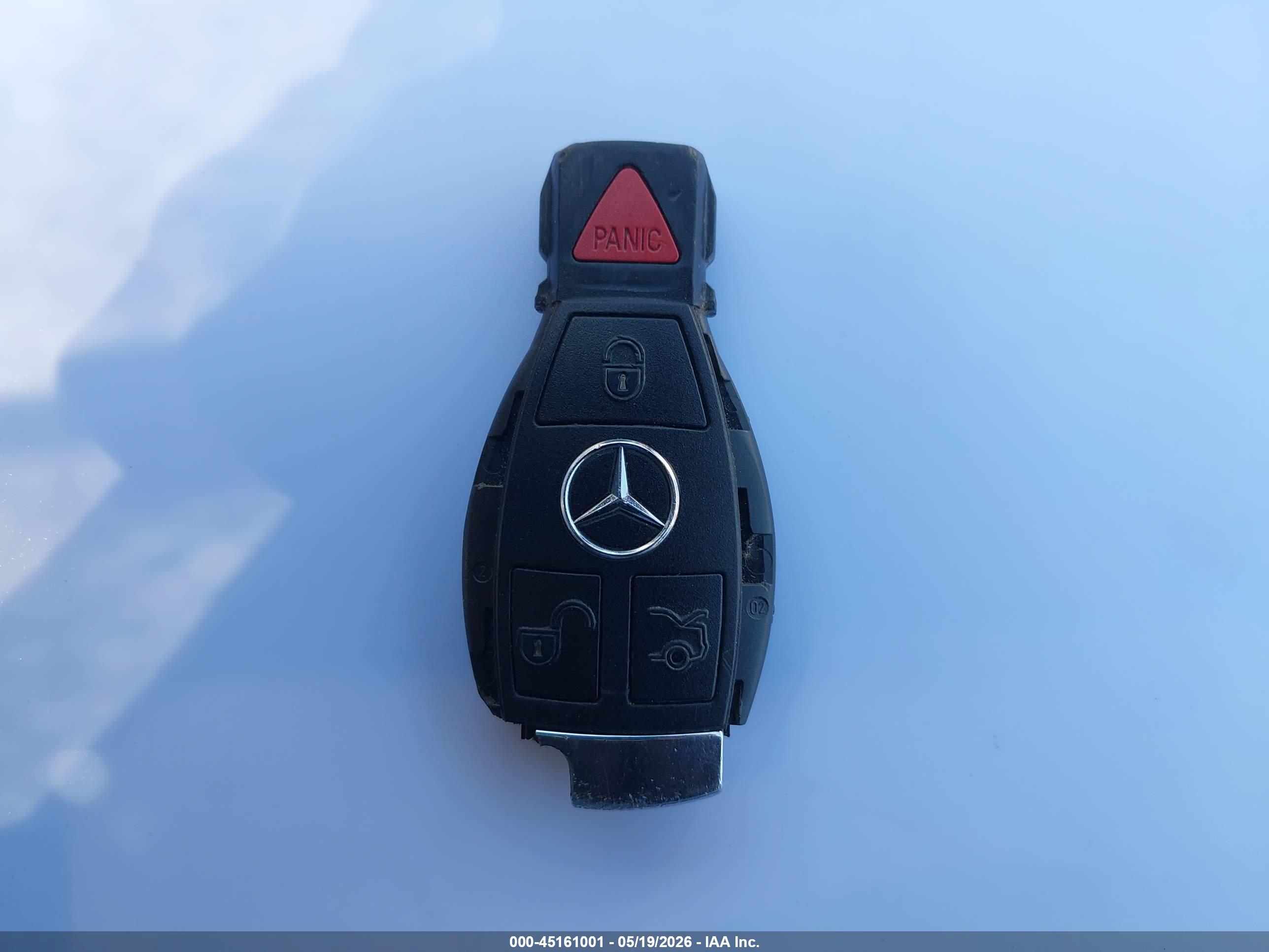 MERCEDES-BENZ C image 11