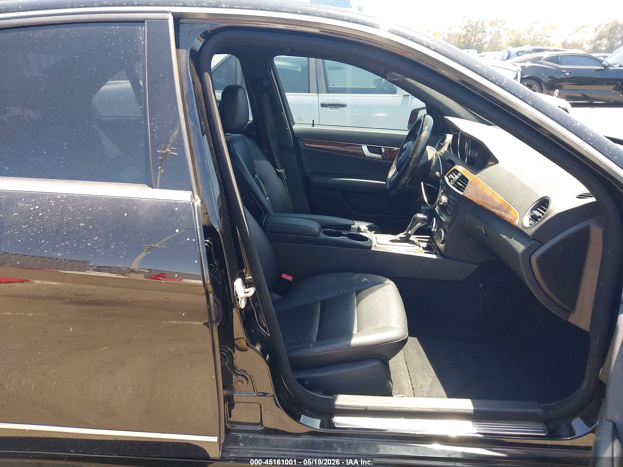 MERCEDES-BENZ C image 5