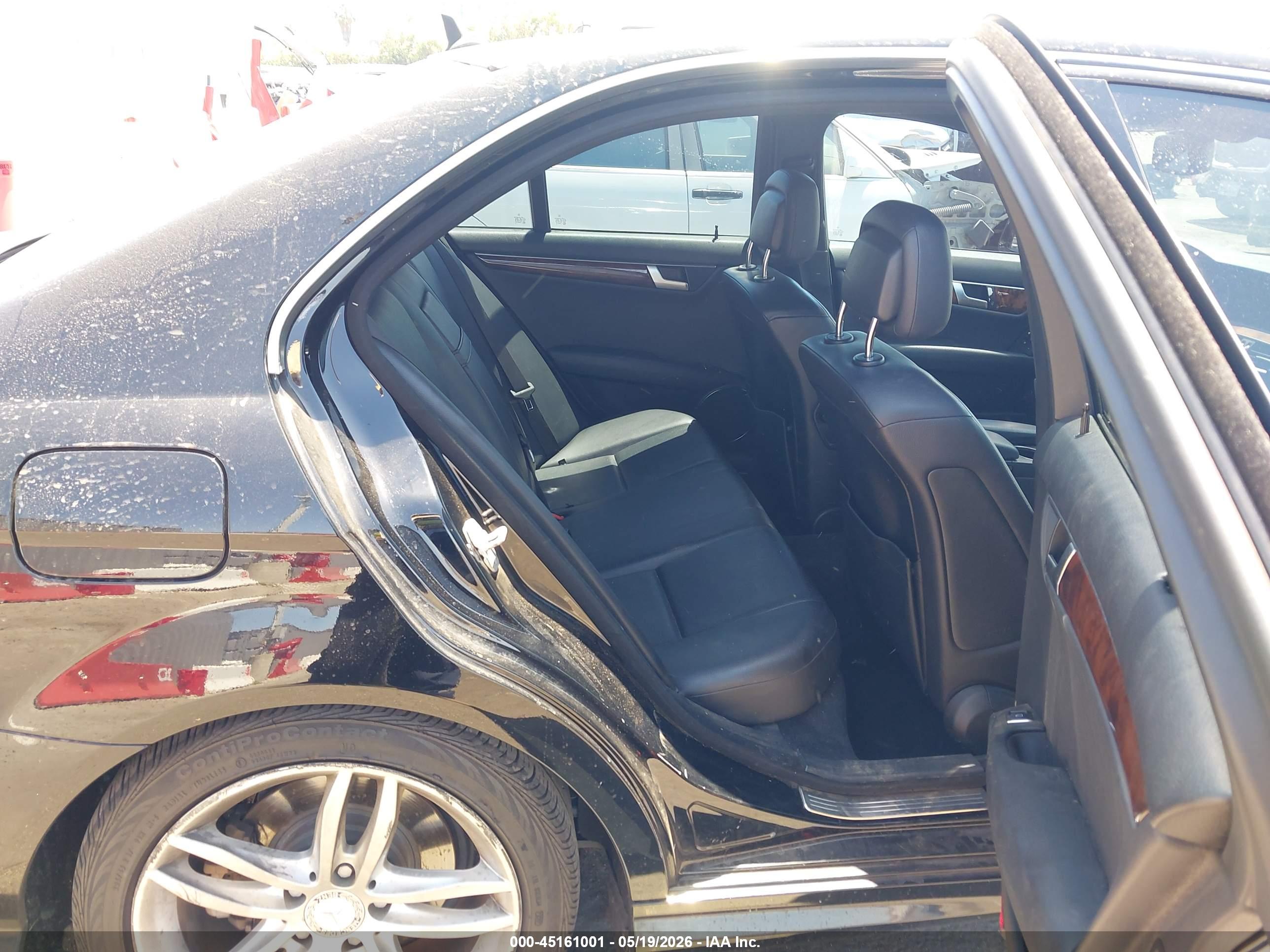 MERCEDES-BENZ C image 8