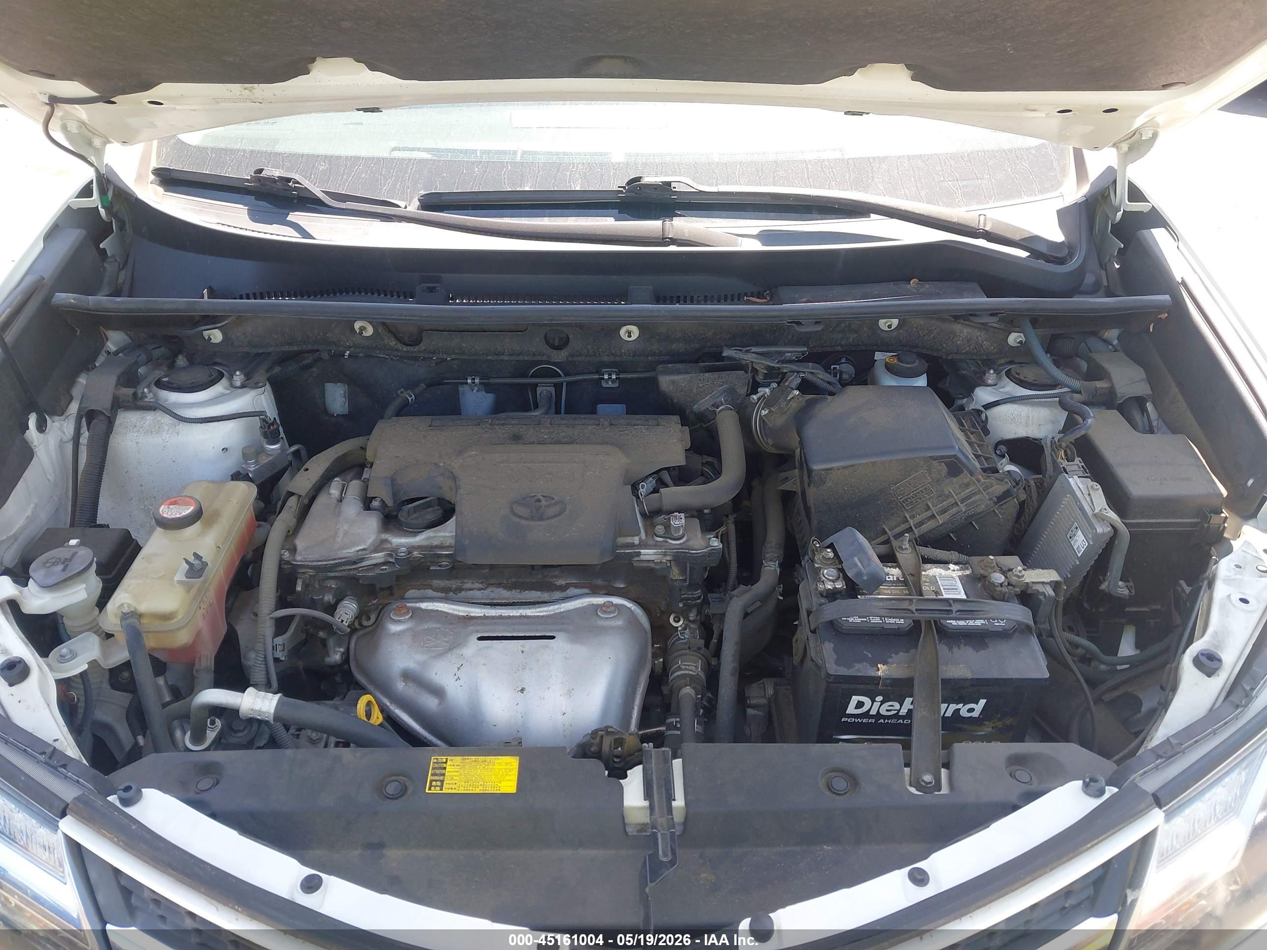 TOYOTA RAV4 image 10