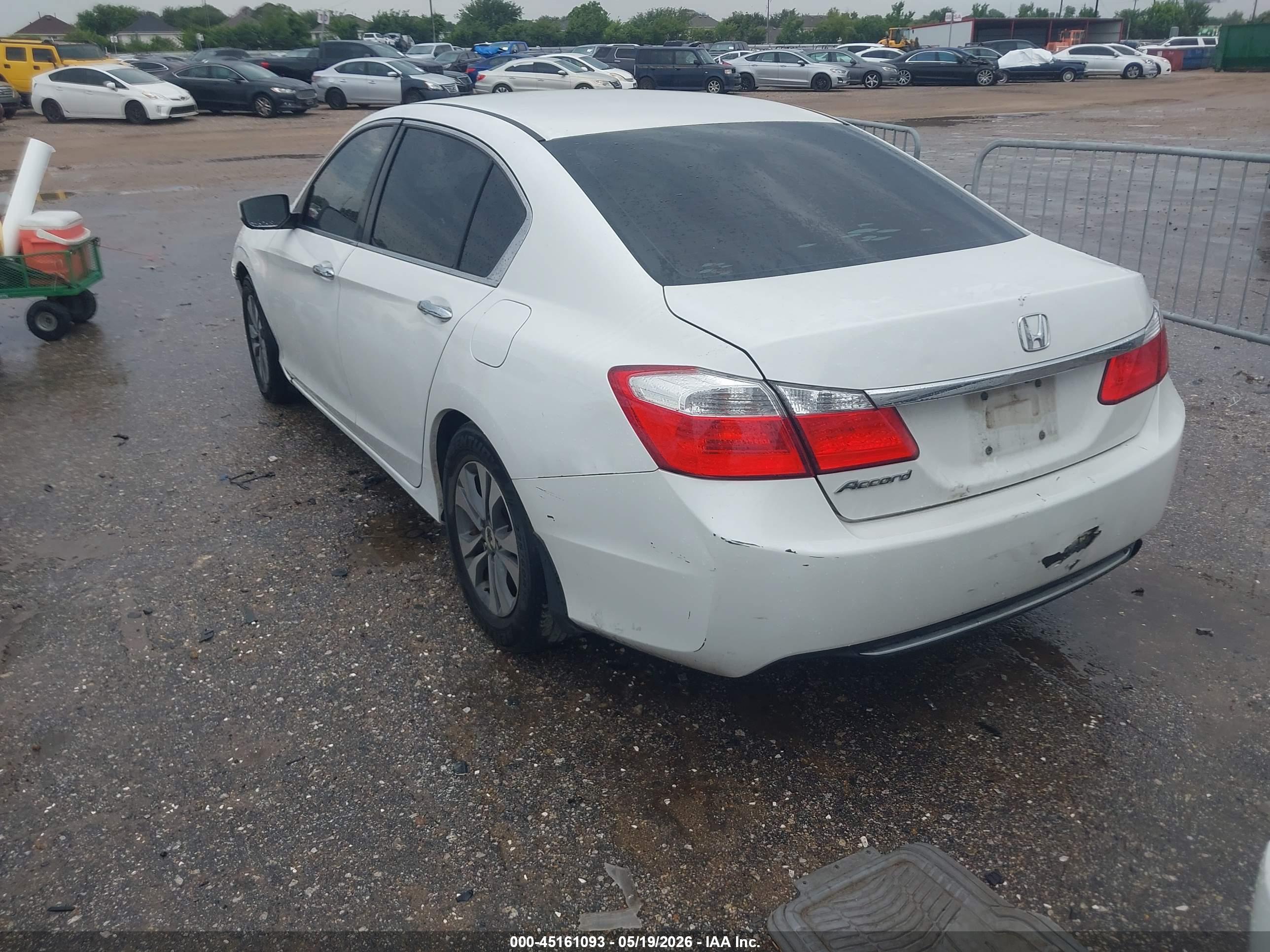 HONDA ACCORD image 3