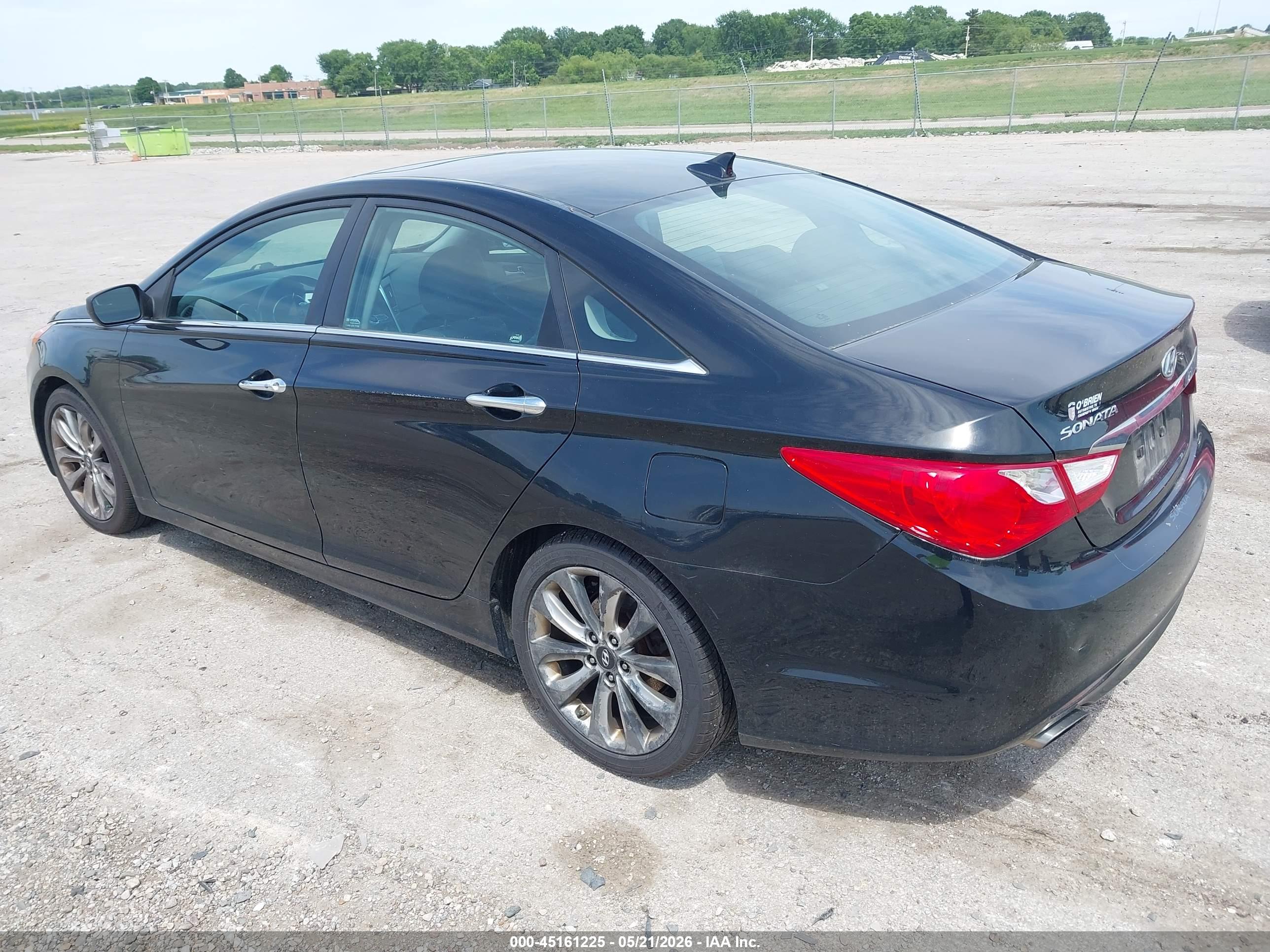 HYUNDAI SONATA image 3