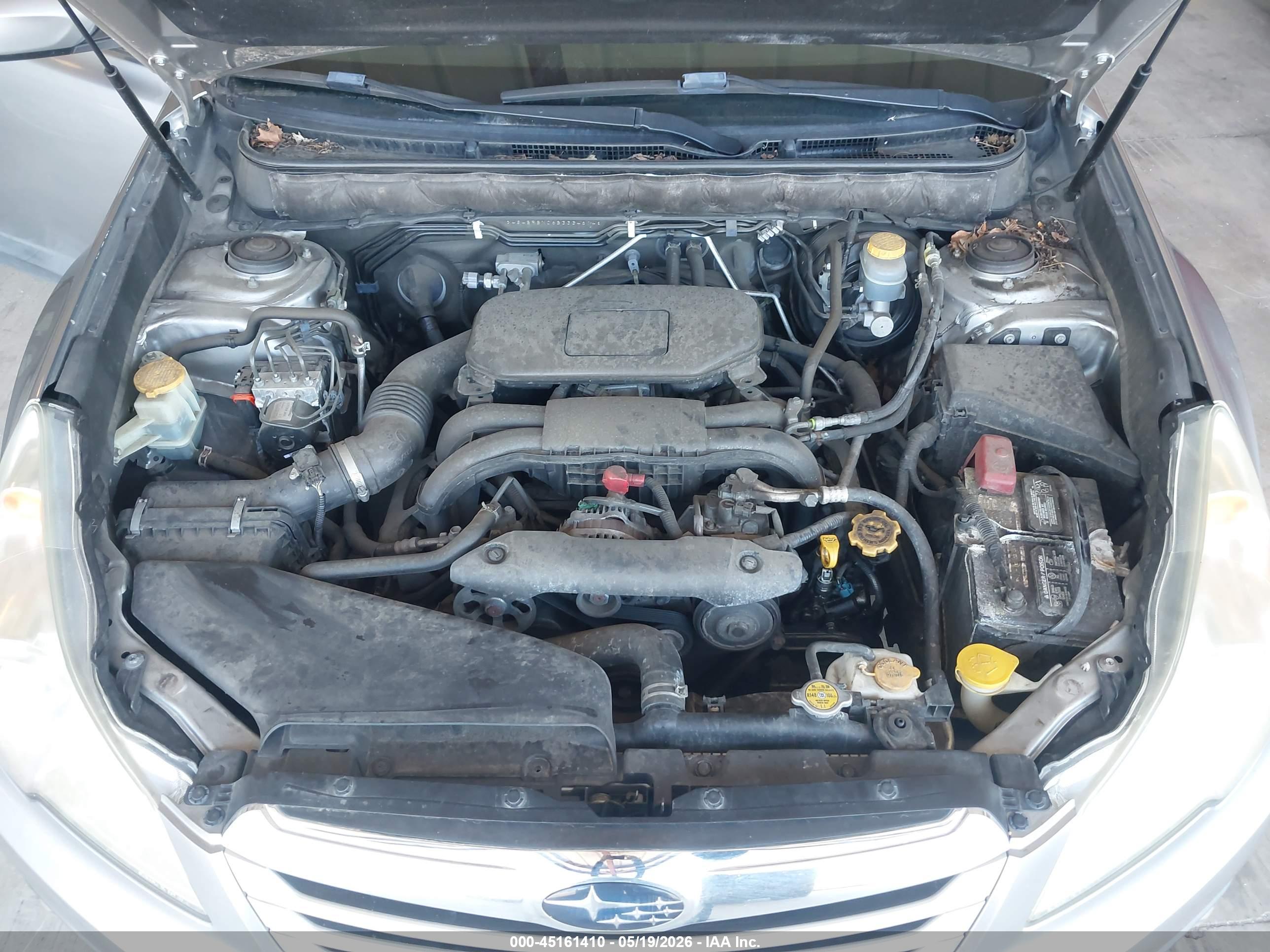 SUBARU OUTBACK image 10