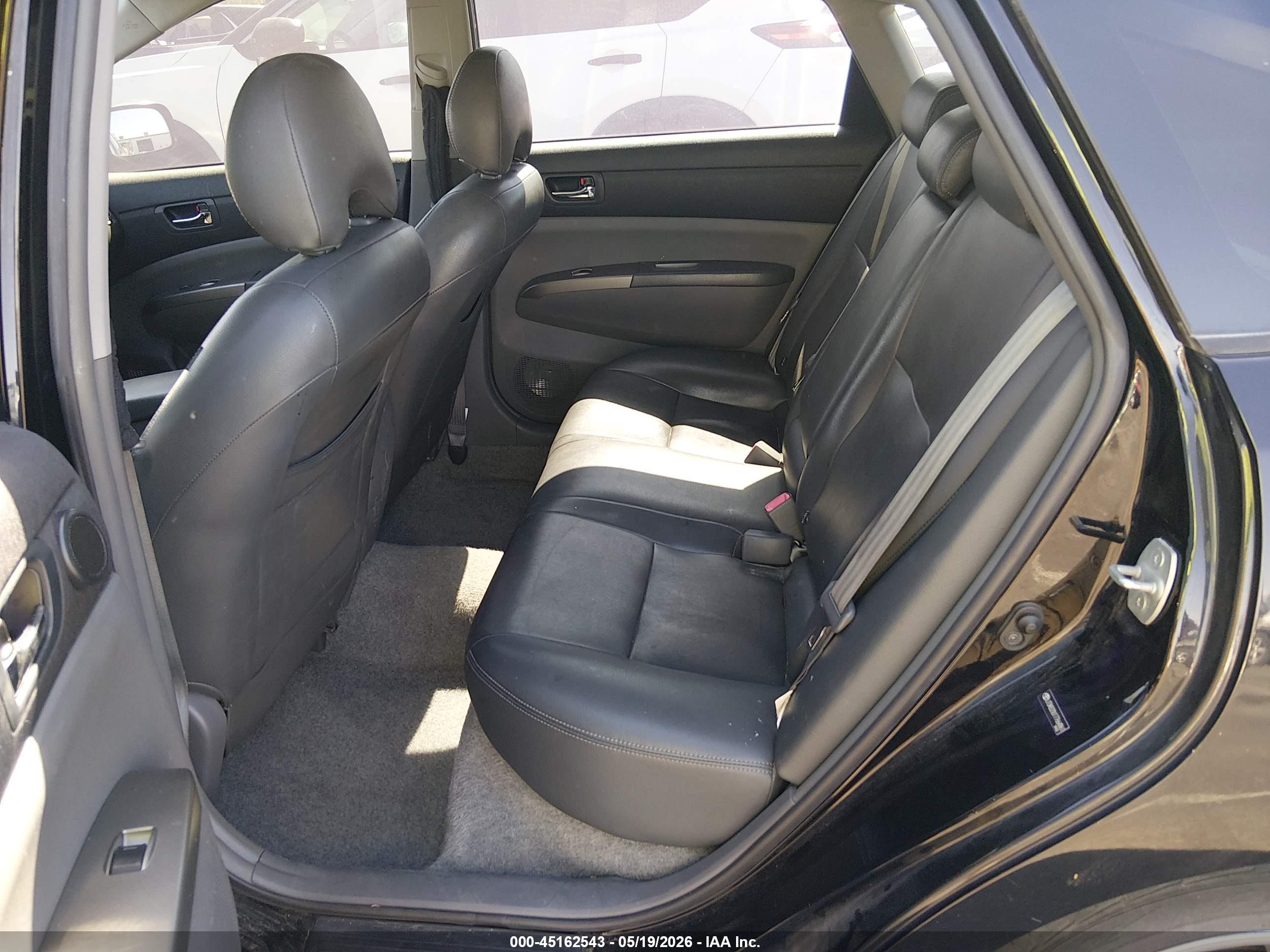 TOYOTA PRIUS image 8