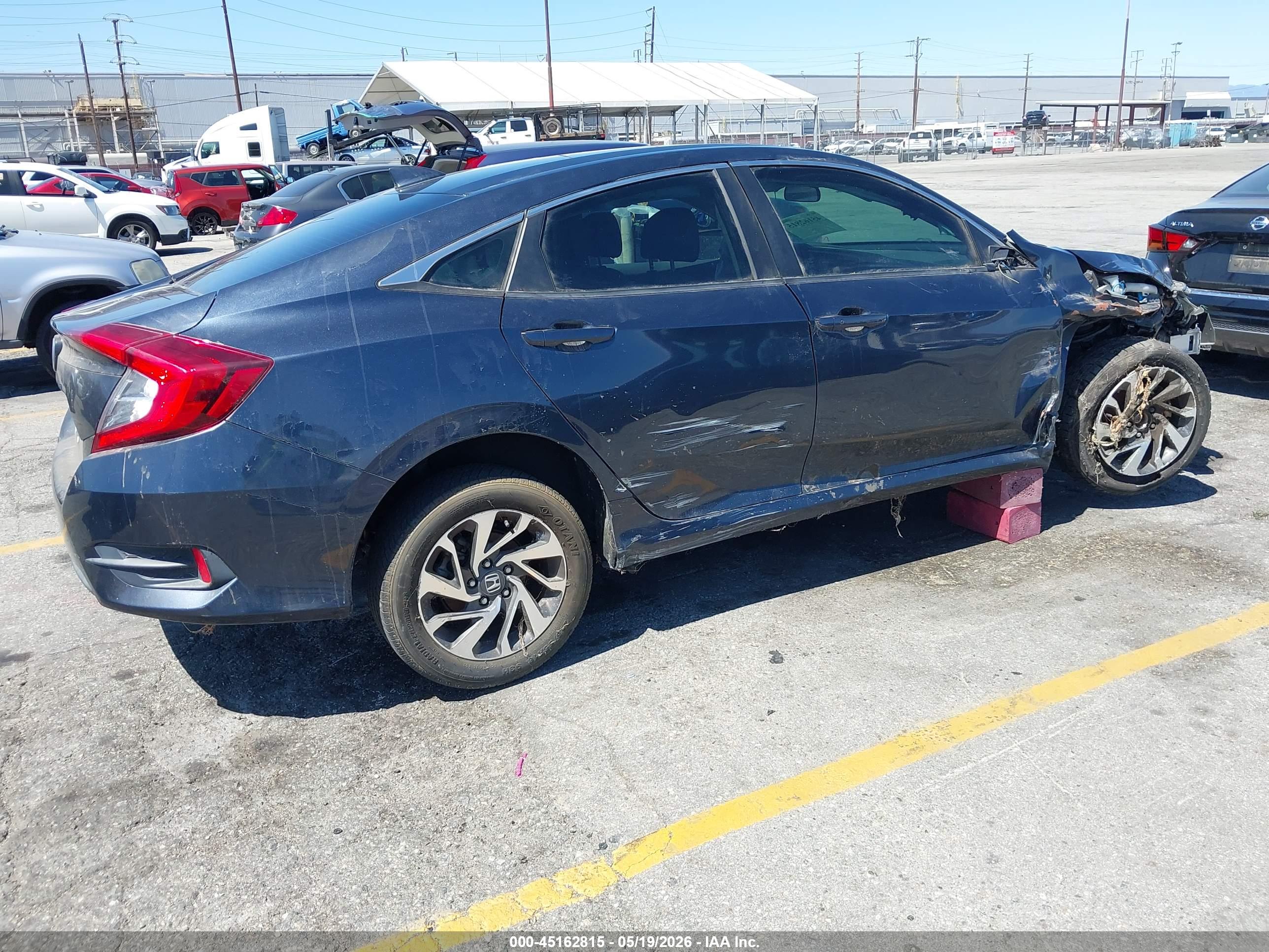 HONDA CIVIC image 4