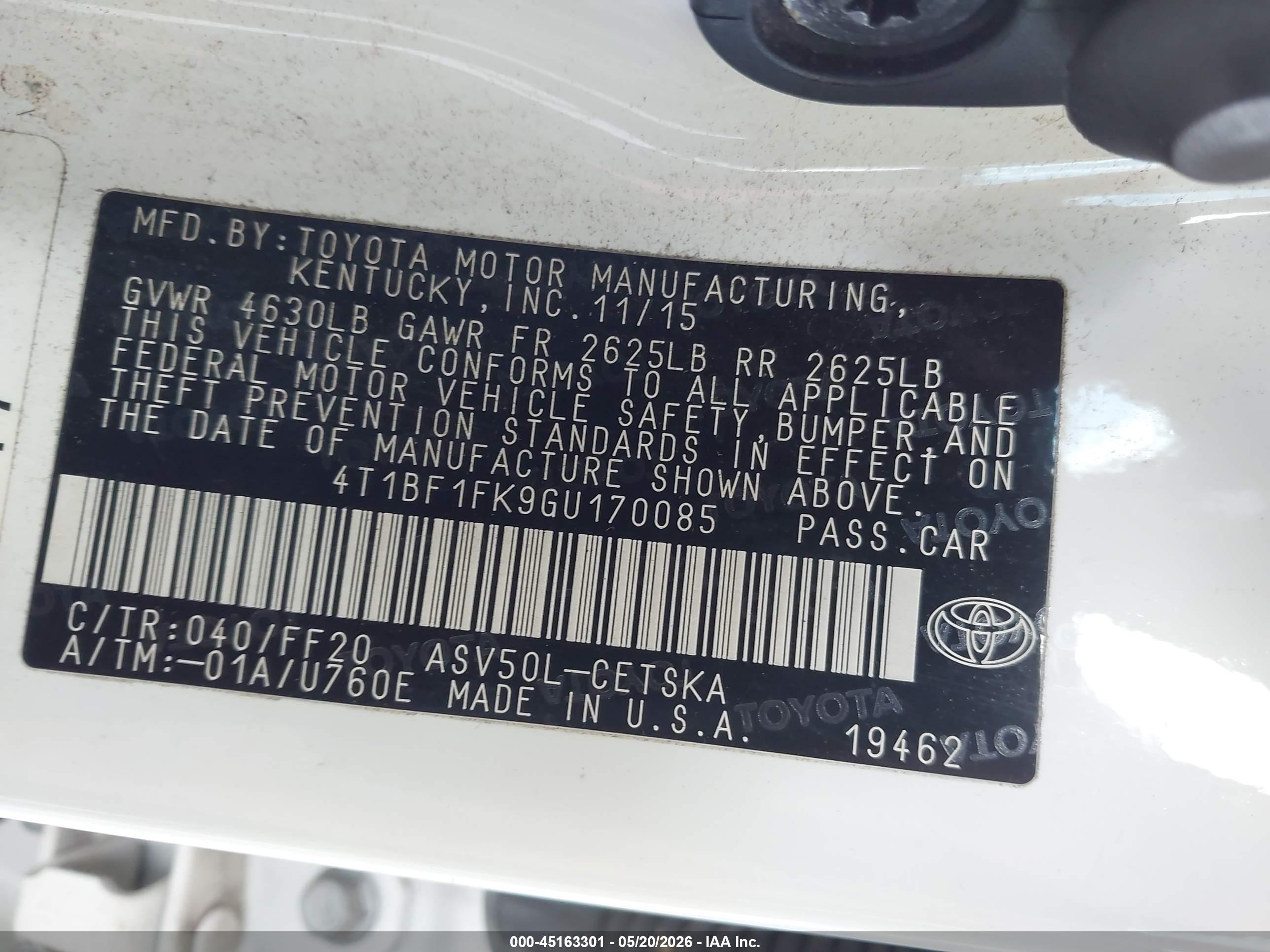 TOYOTA CAMRY image 9