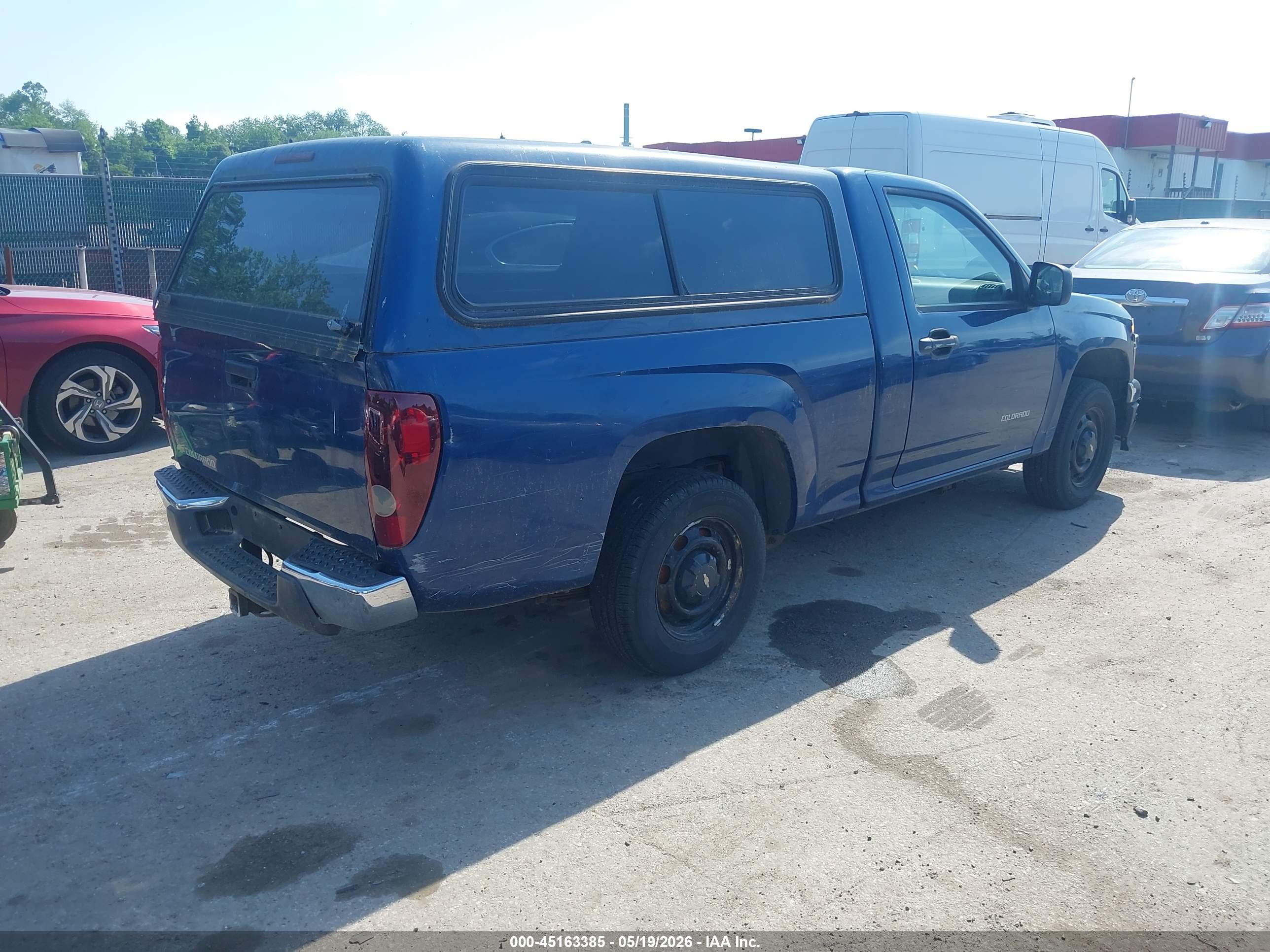 CHEVROLET COLORADO image 4