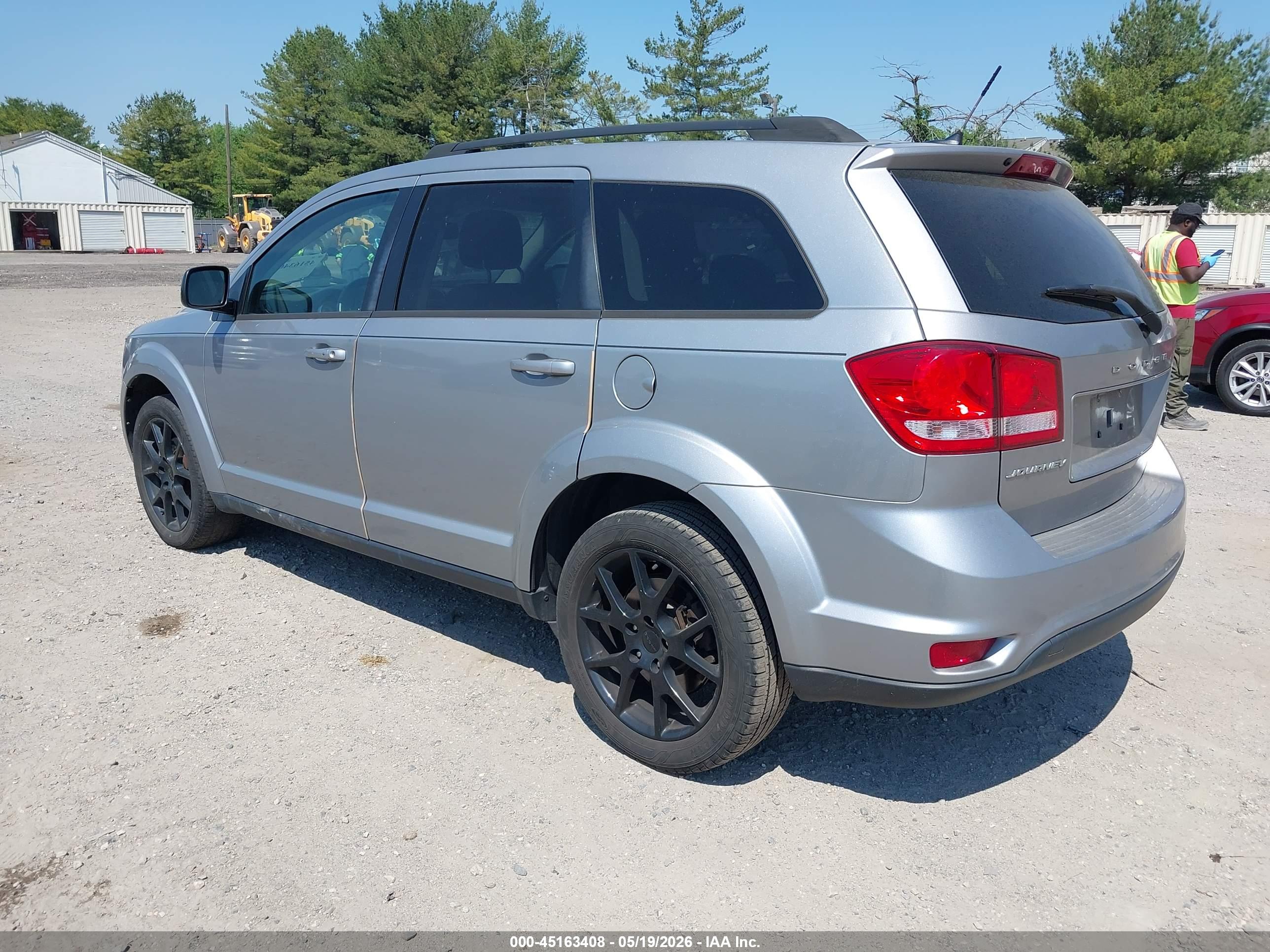 DODGE JOURNEY image 3