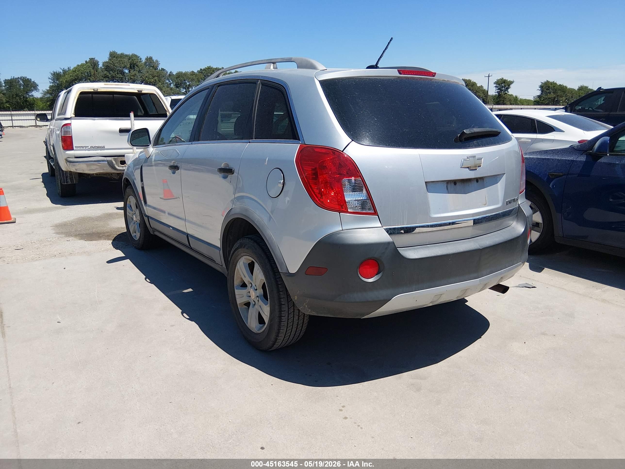 CHEVROLET CAPTIVA image 3