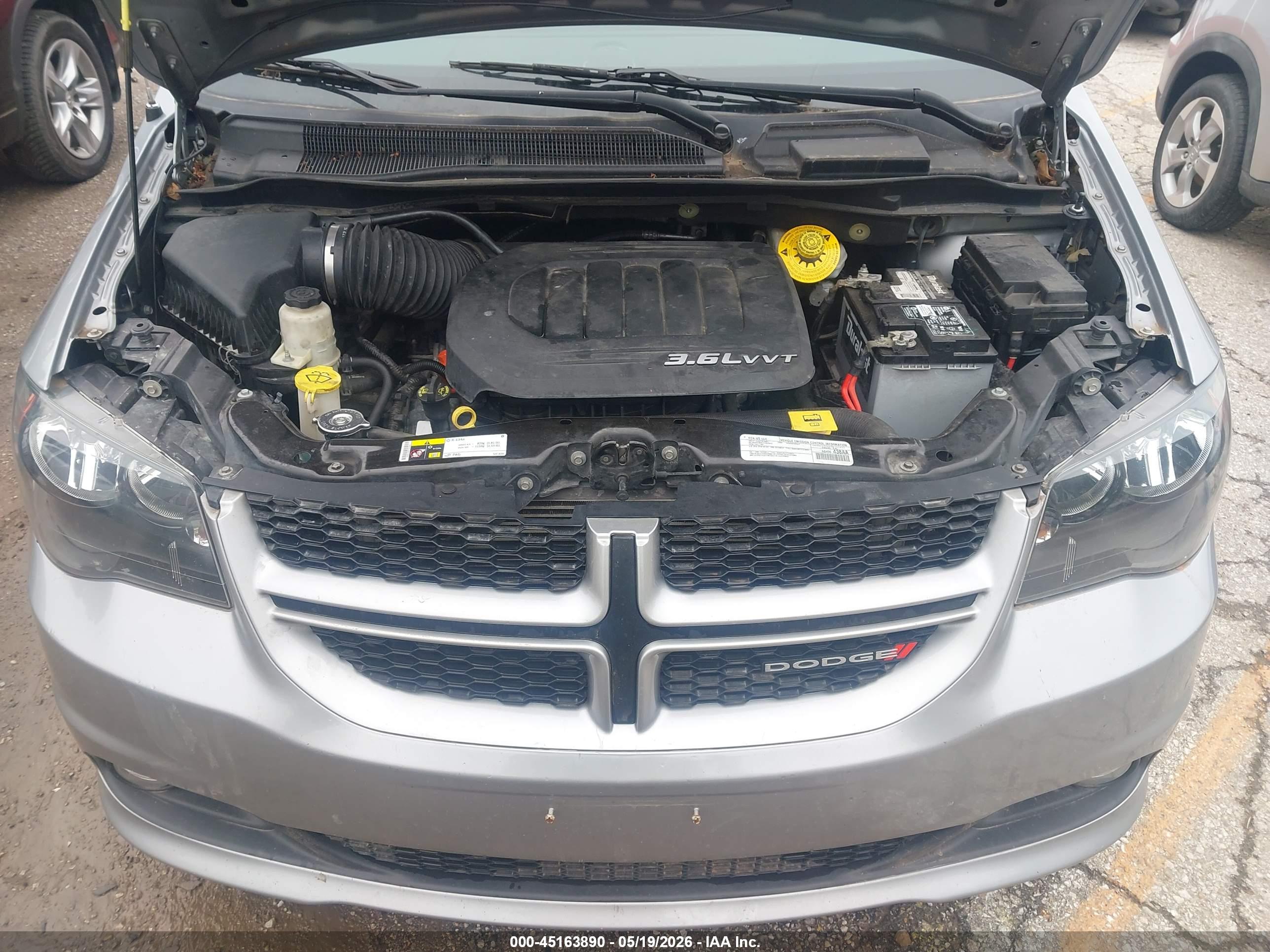 DODGE GRAND image 10