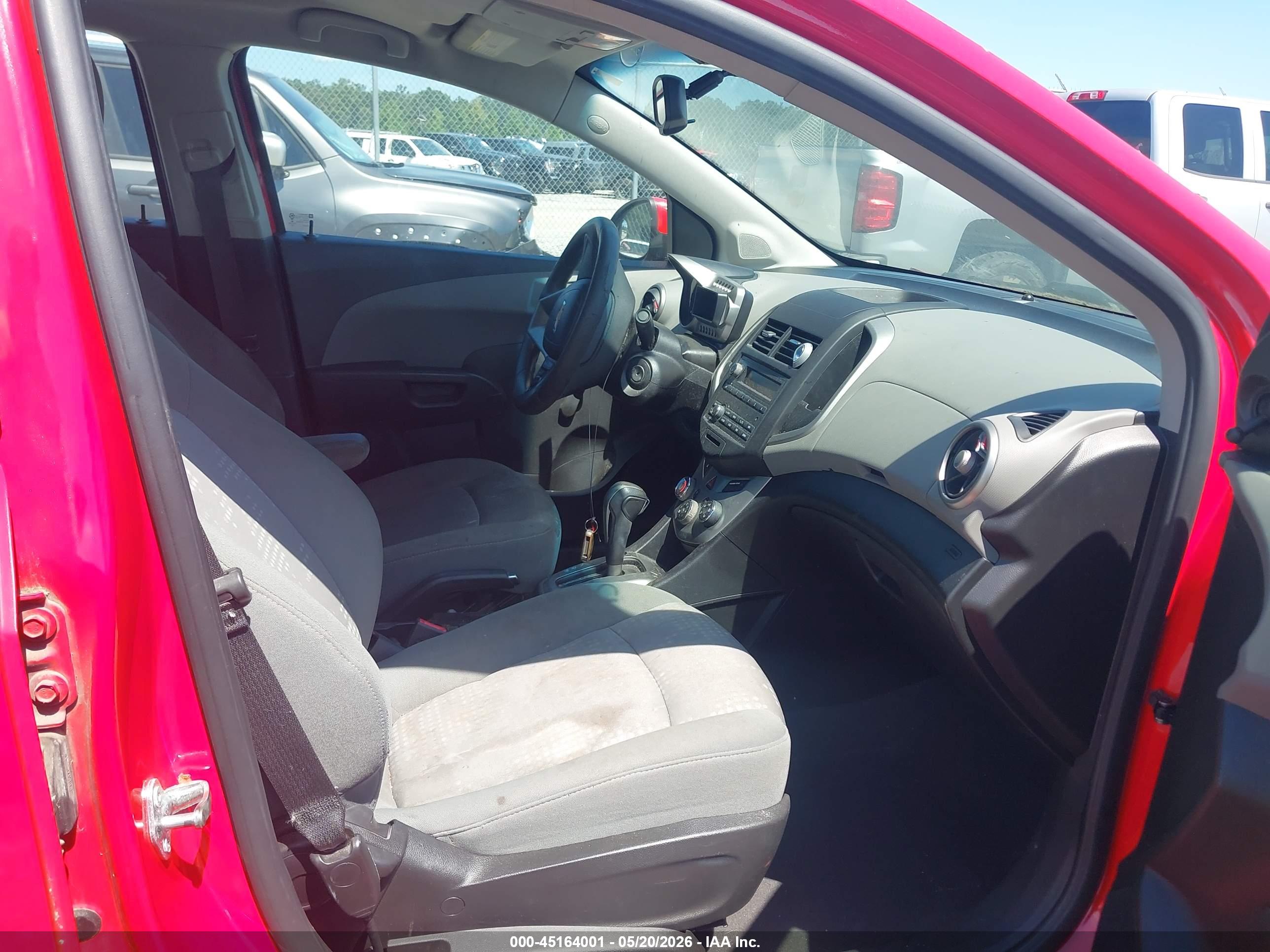 CHEVROLET SONIC image 5