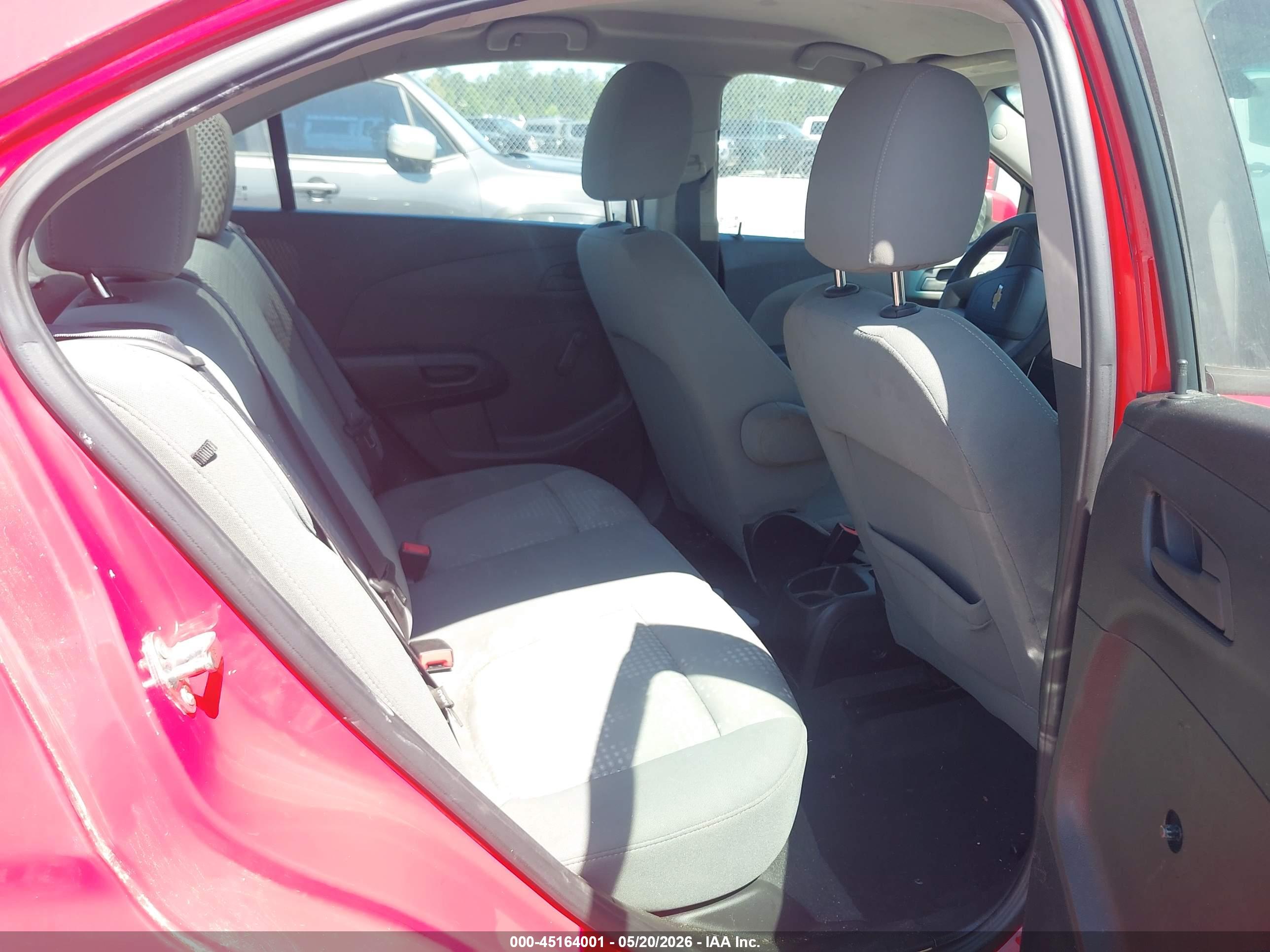 CHEVROLET SONIC image 8