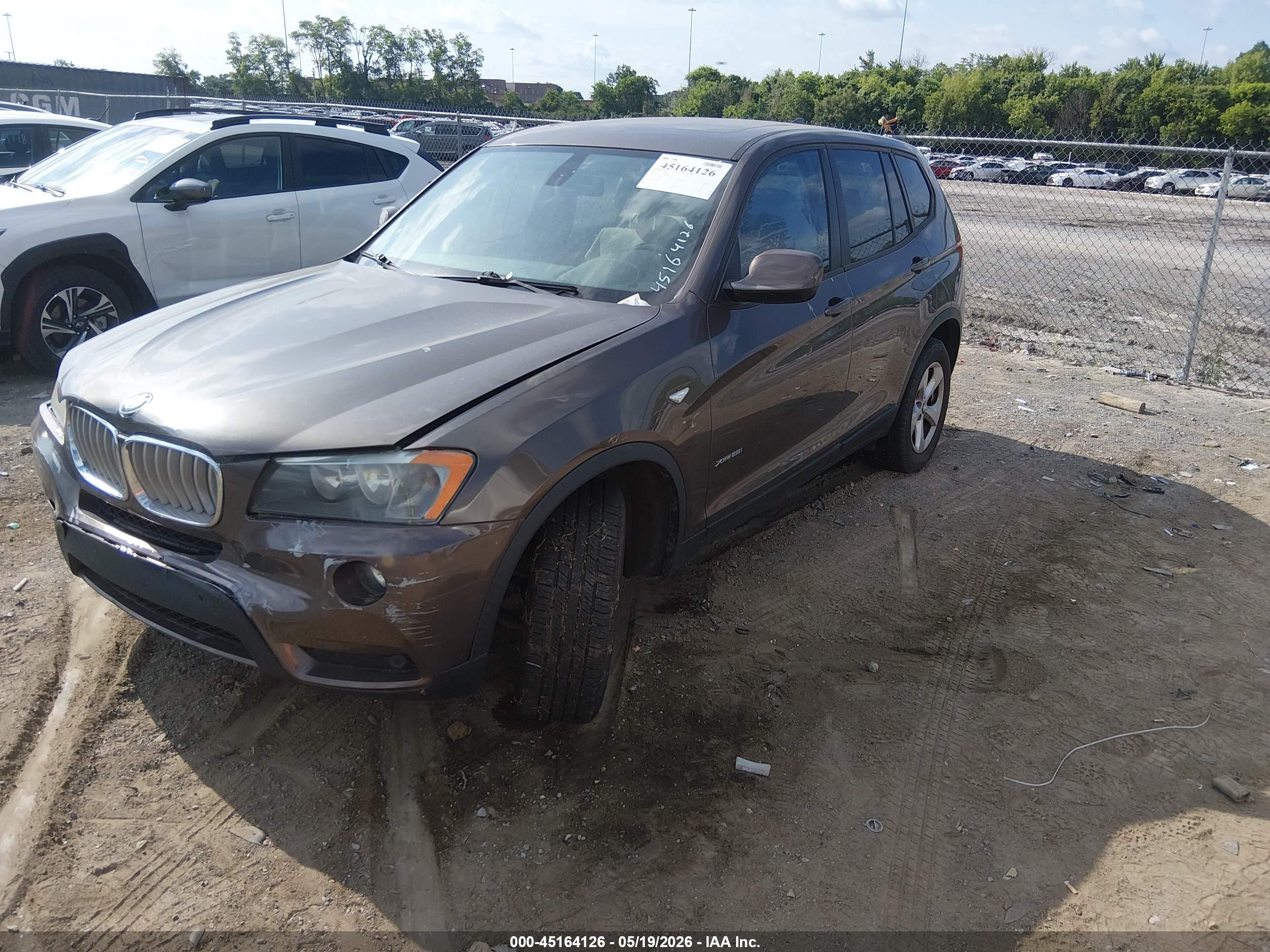 BMW X3 image 2