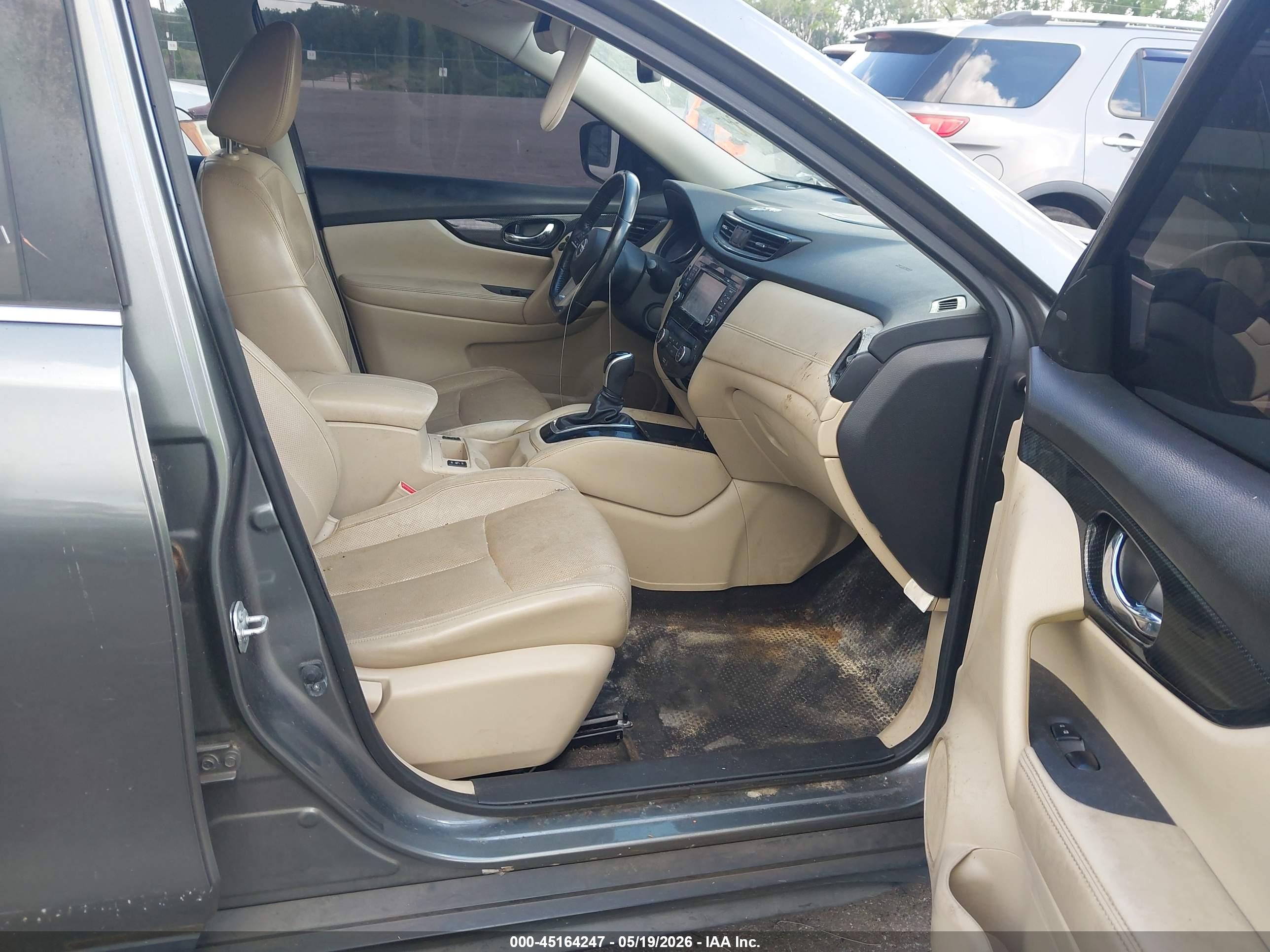 NISSAN ROGUE image 5