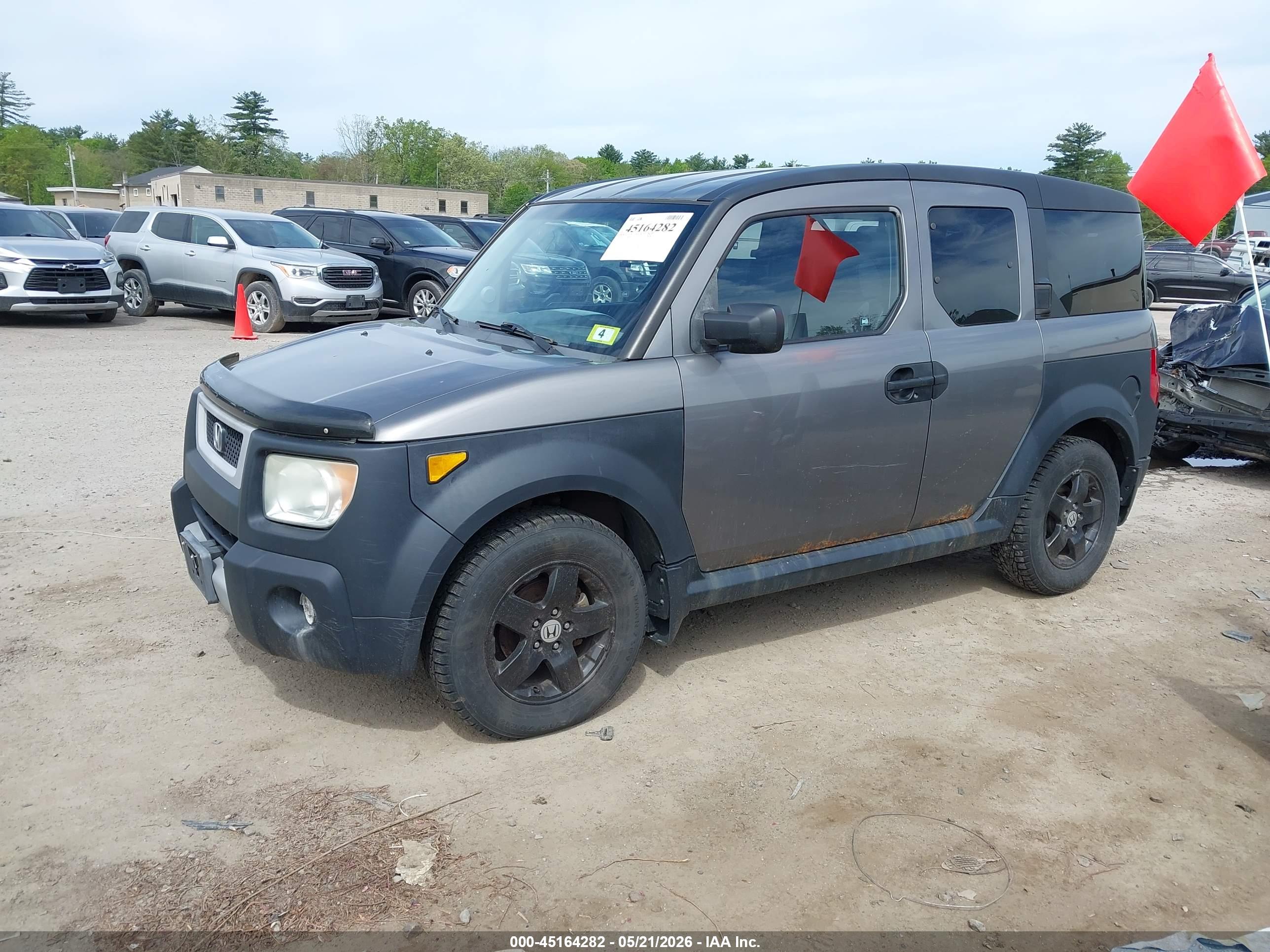 HONDA ELEMENT image 2