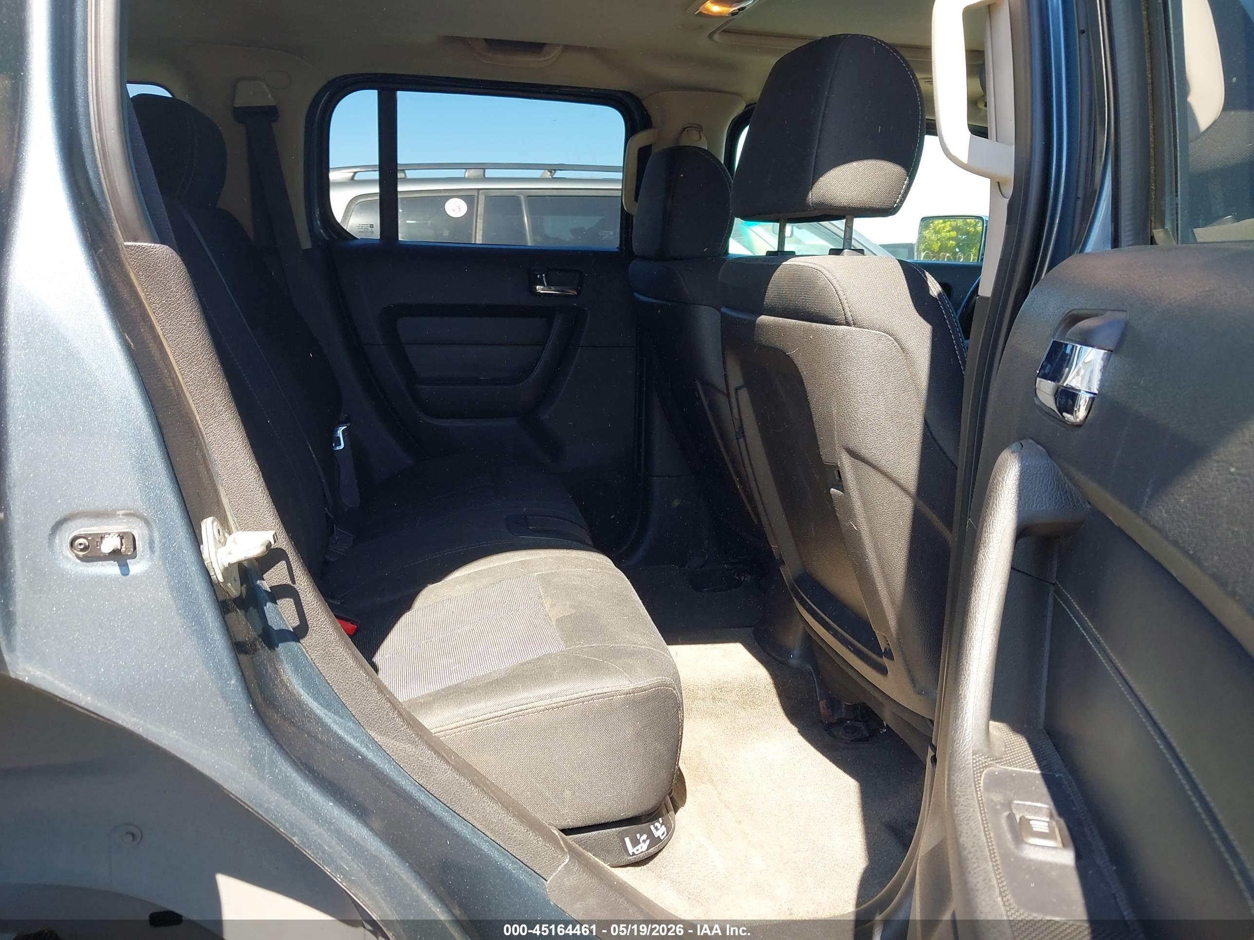 HUMMER H3 image 8