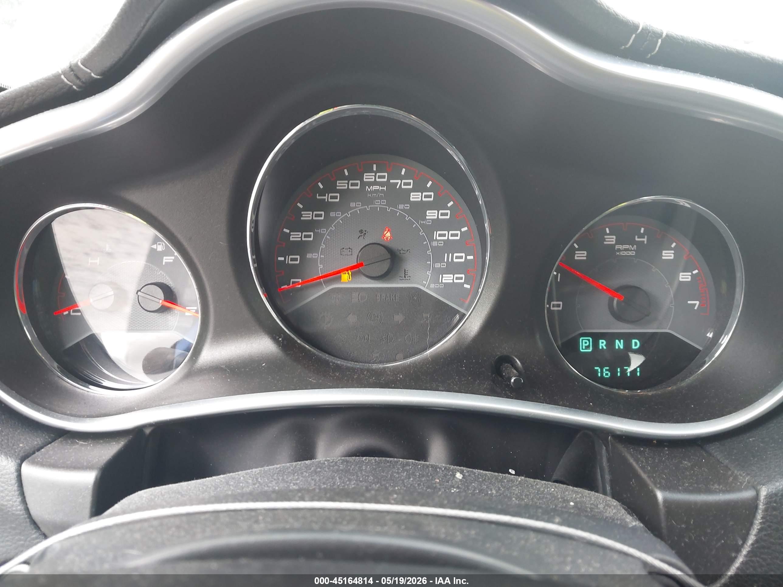 DODGE AVENGER image 7