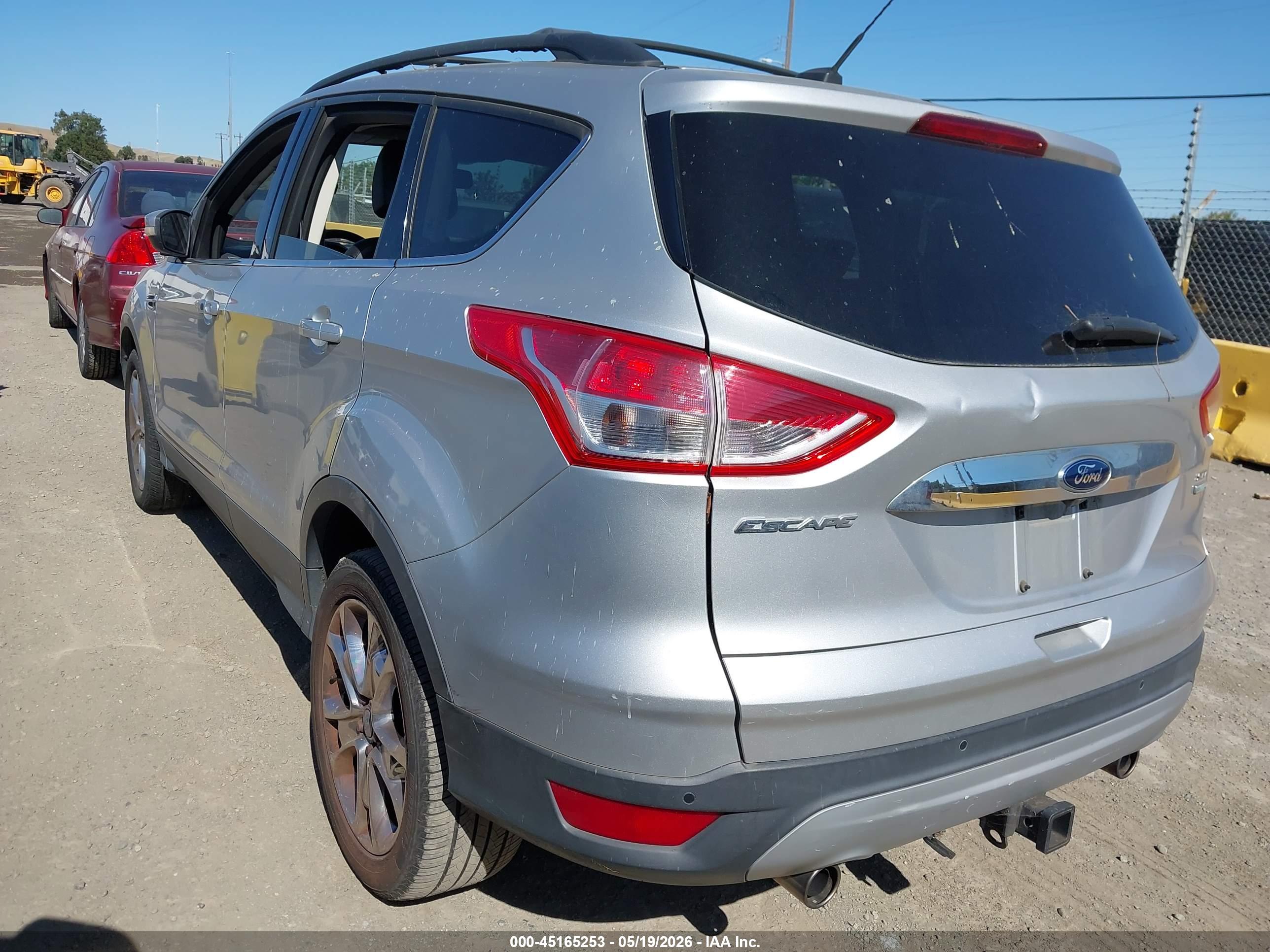 FORD ESCAPE image 3