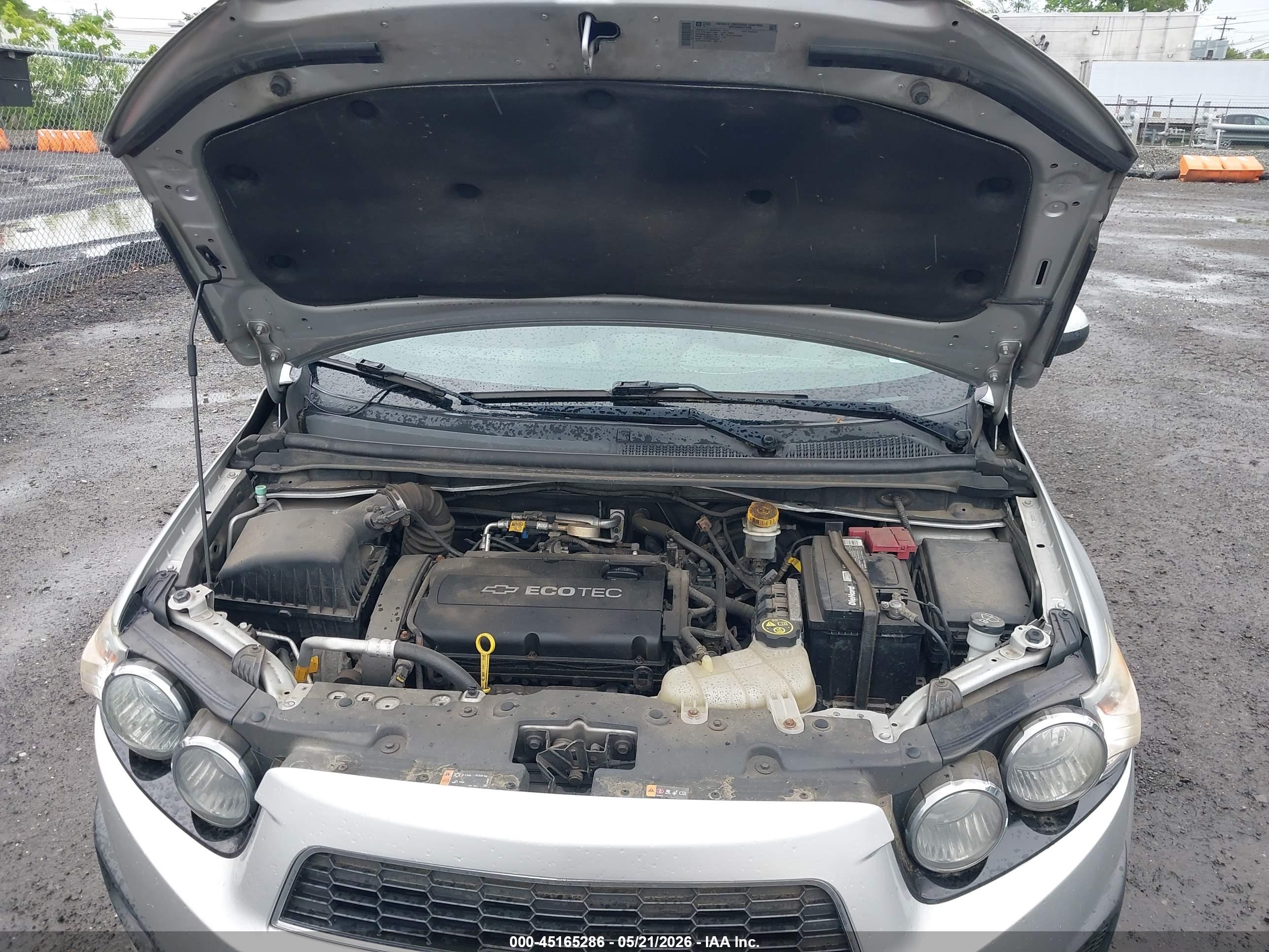 CHEVROLET SONIC image 10