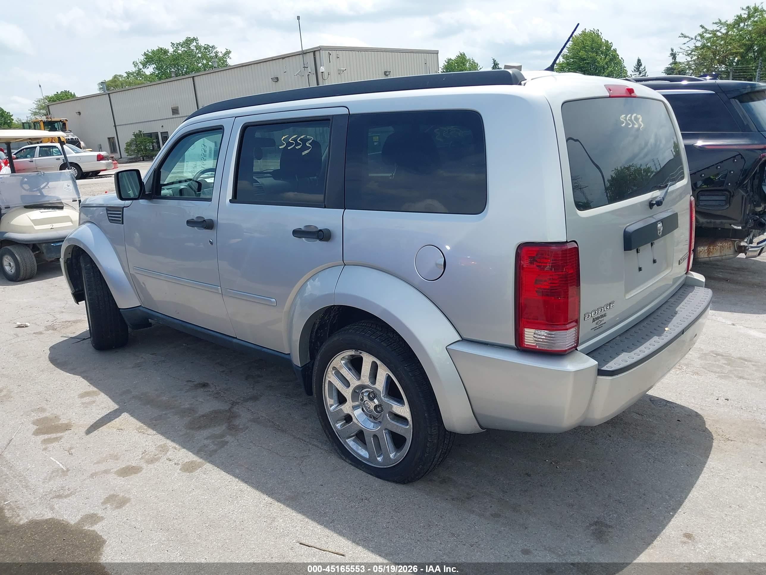 DODGE NITRO image 3
