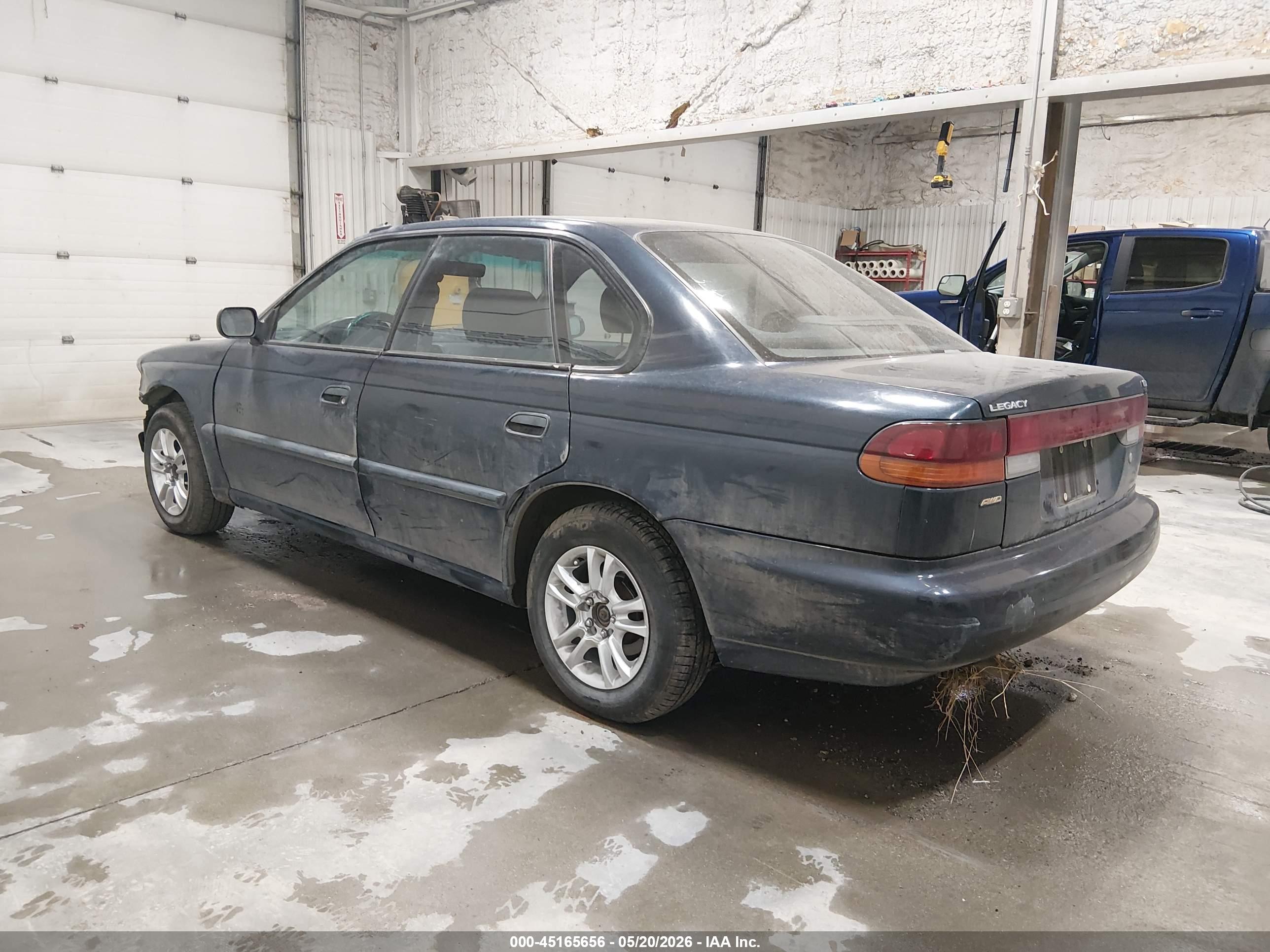 SUBARU LEGACY image 3