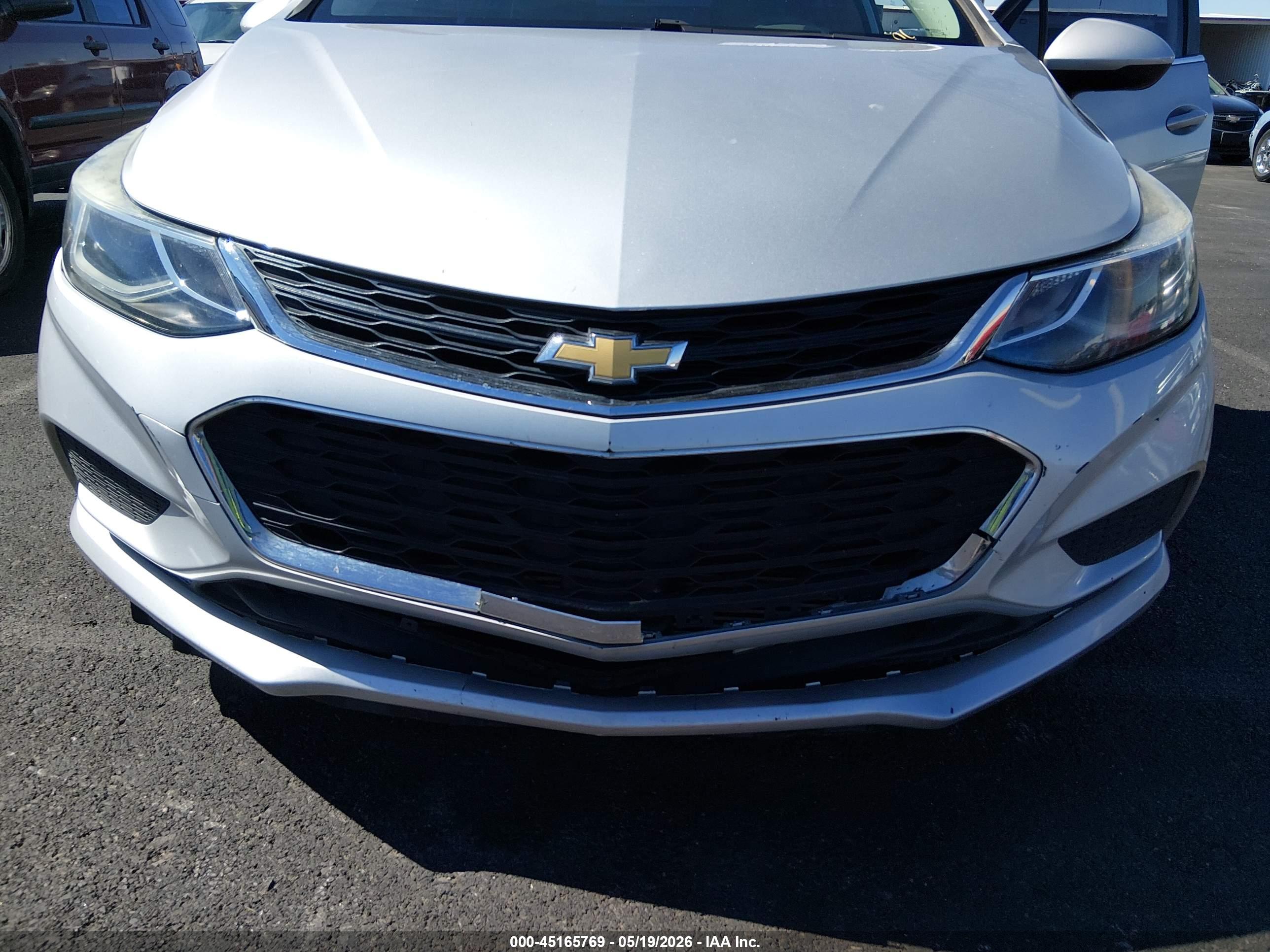 CHEVROLET CRUZE image 6