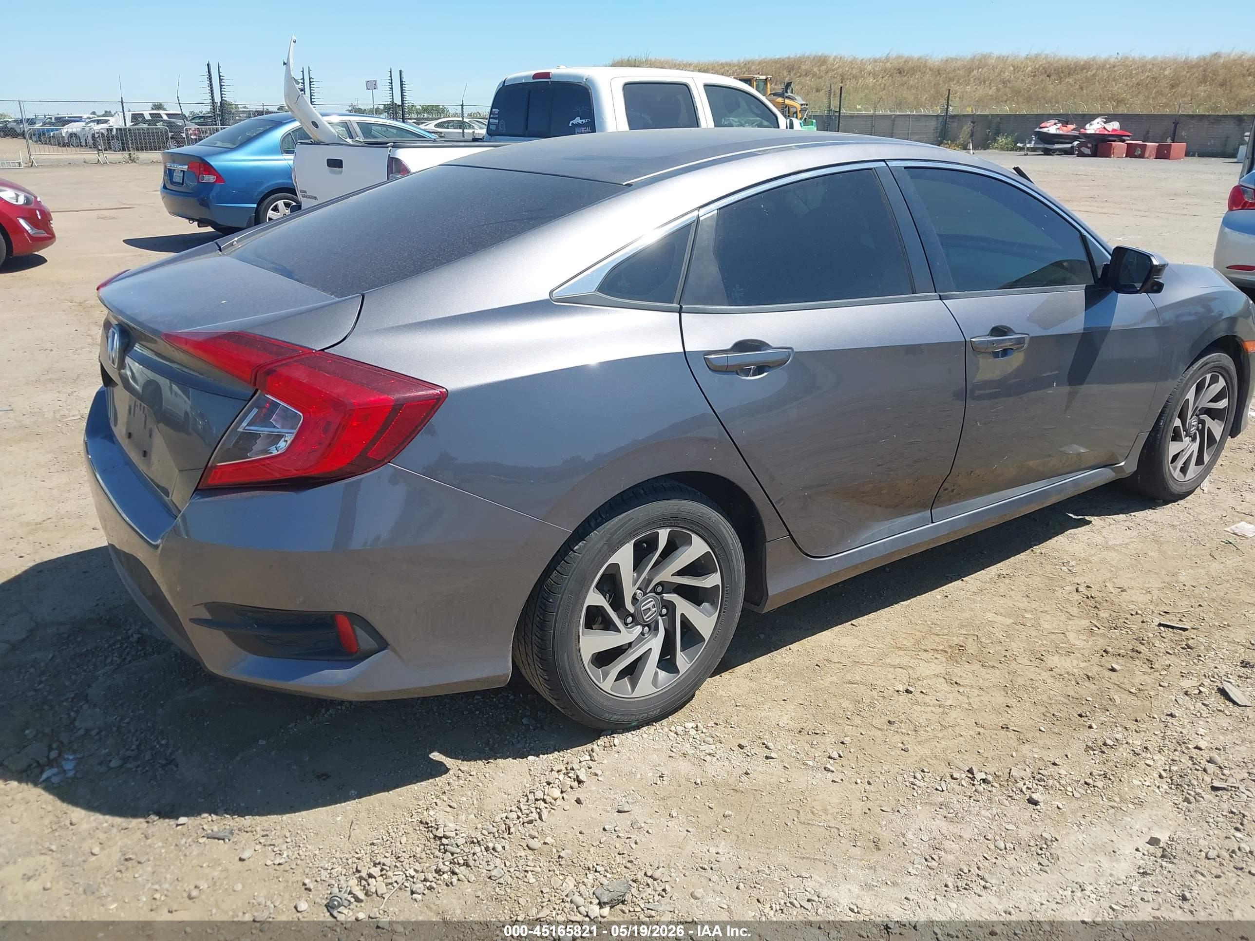 HONDA CIVIC image 4