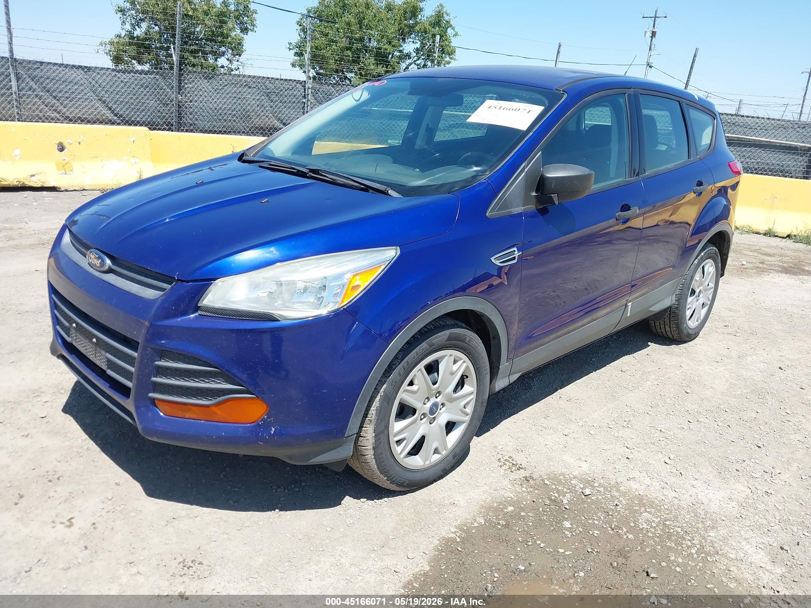 FORD ESCAPE image 2