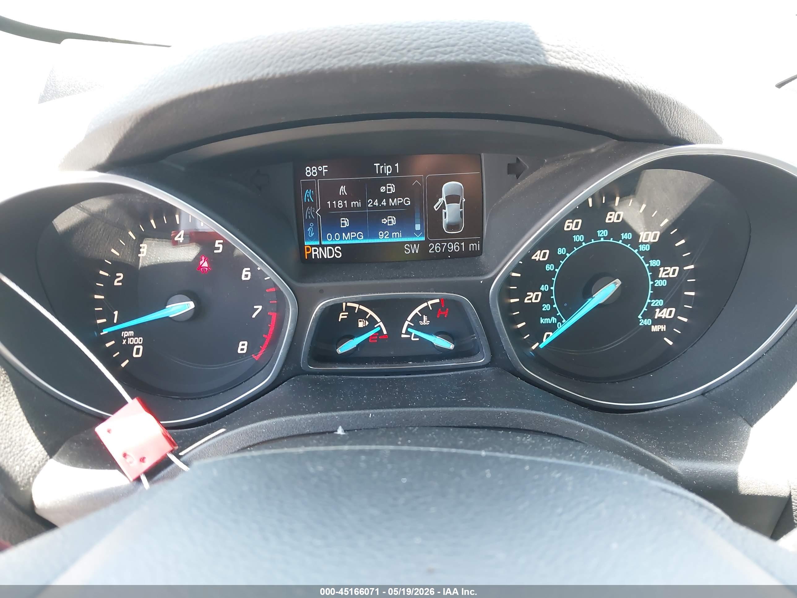 FORD ESCAPE image 7