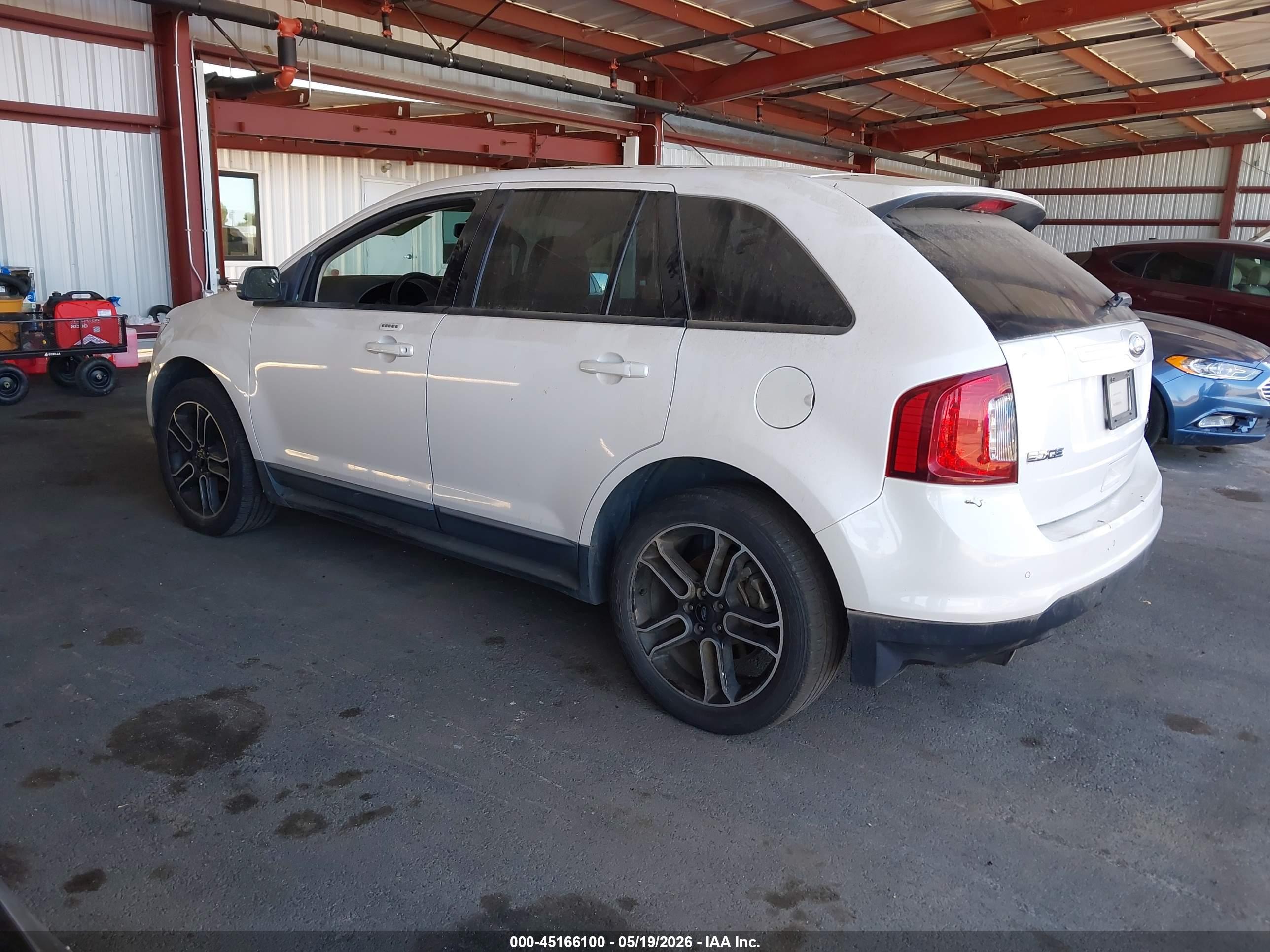 FORD EDGE image 3