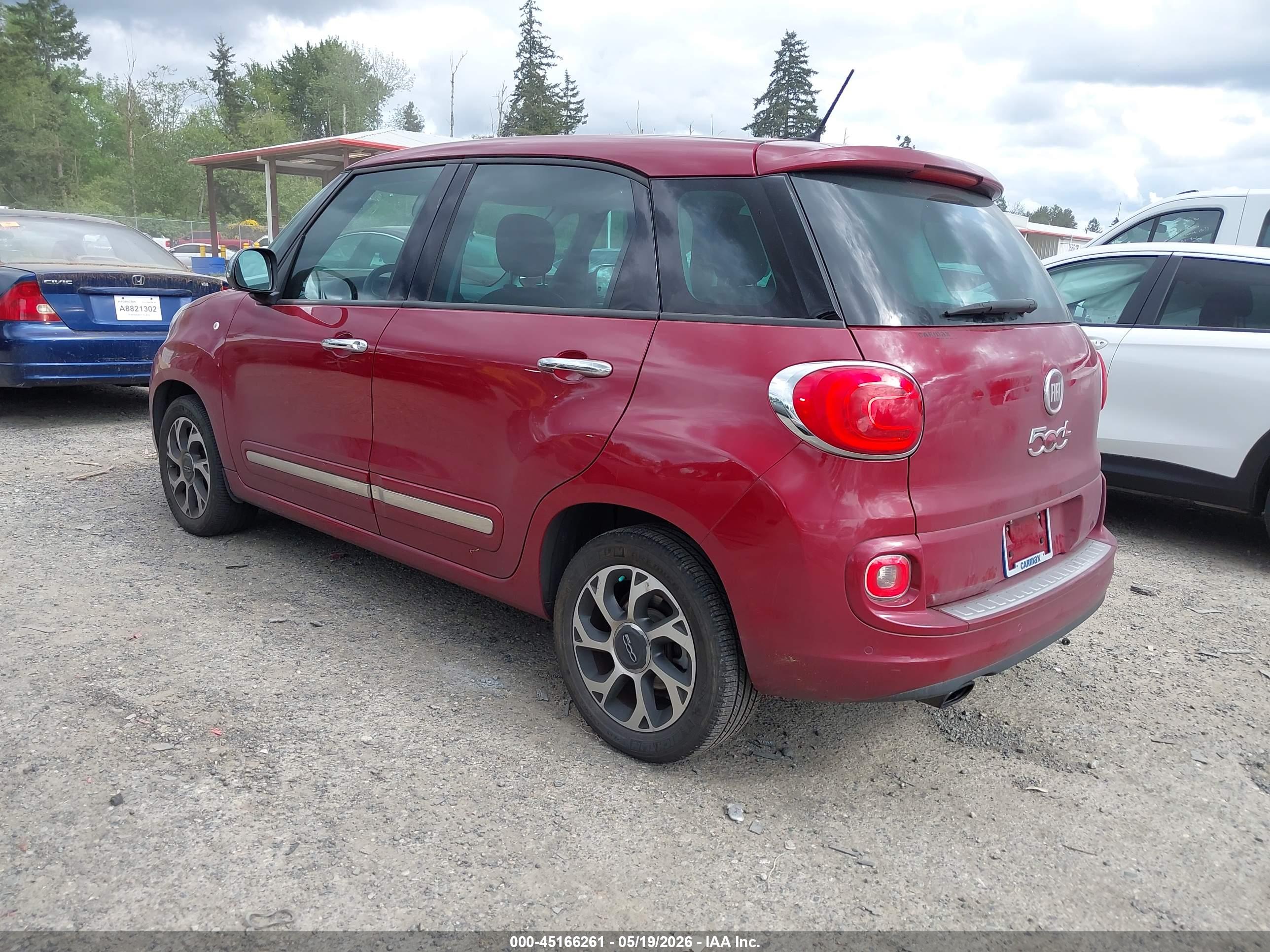 FIAT 500L image 3
