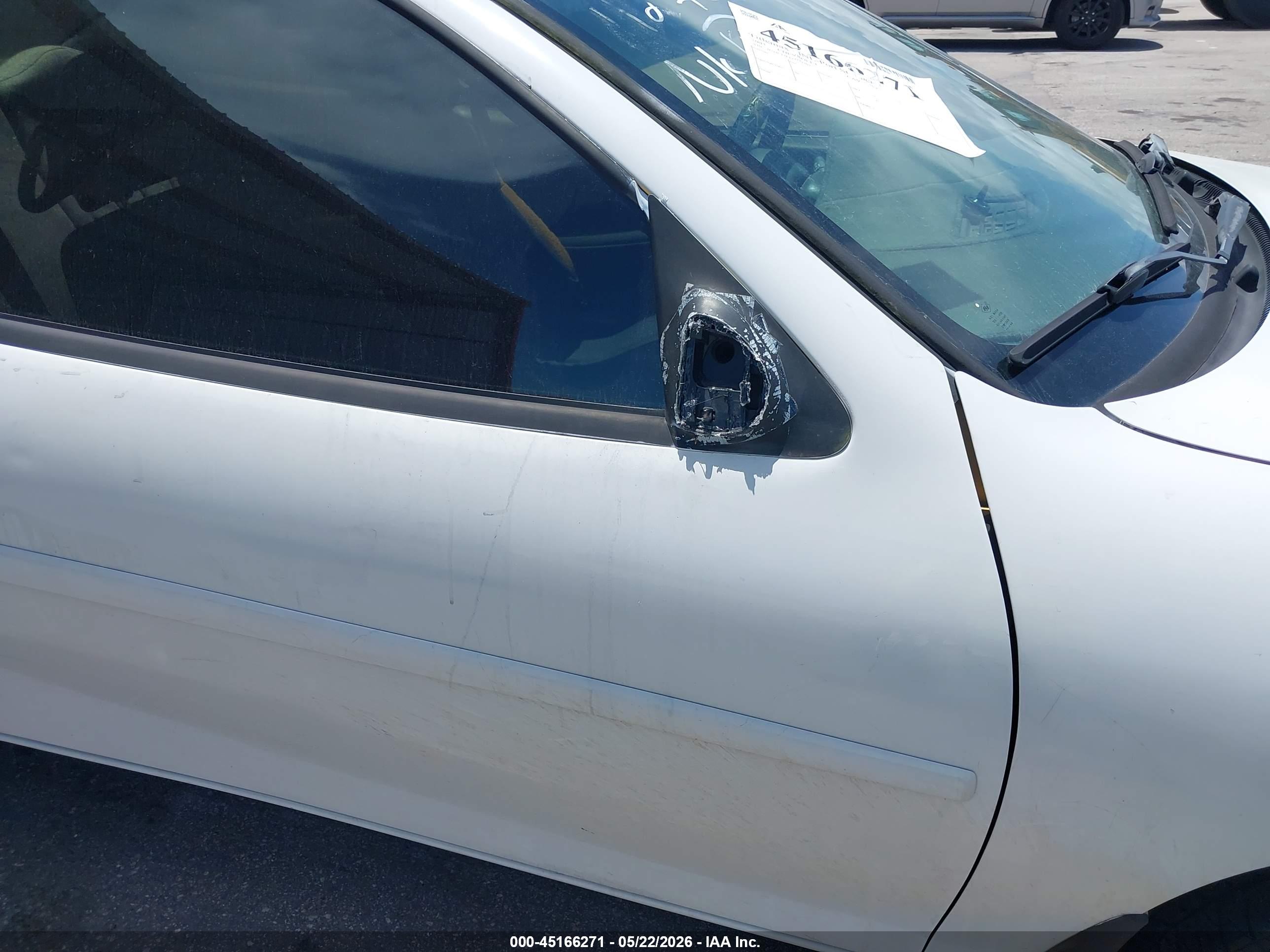 CHEVROLET CAVALIER image 6