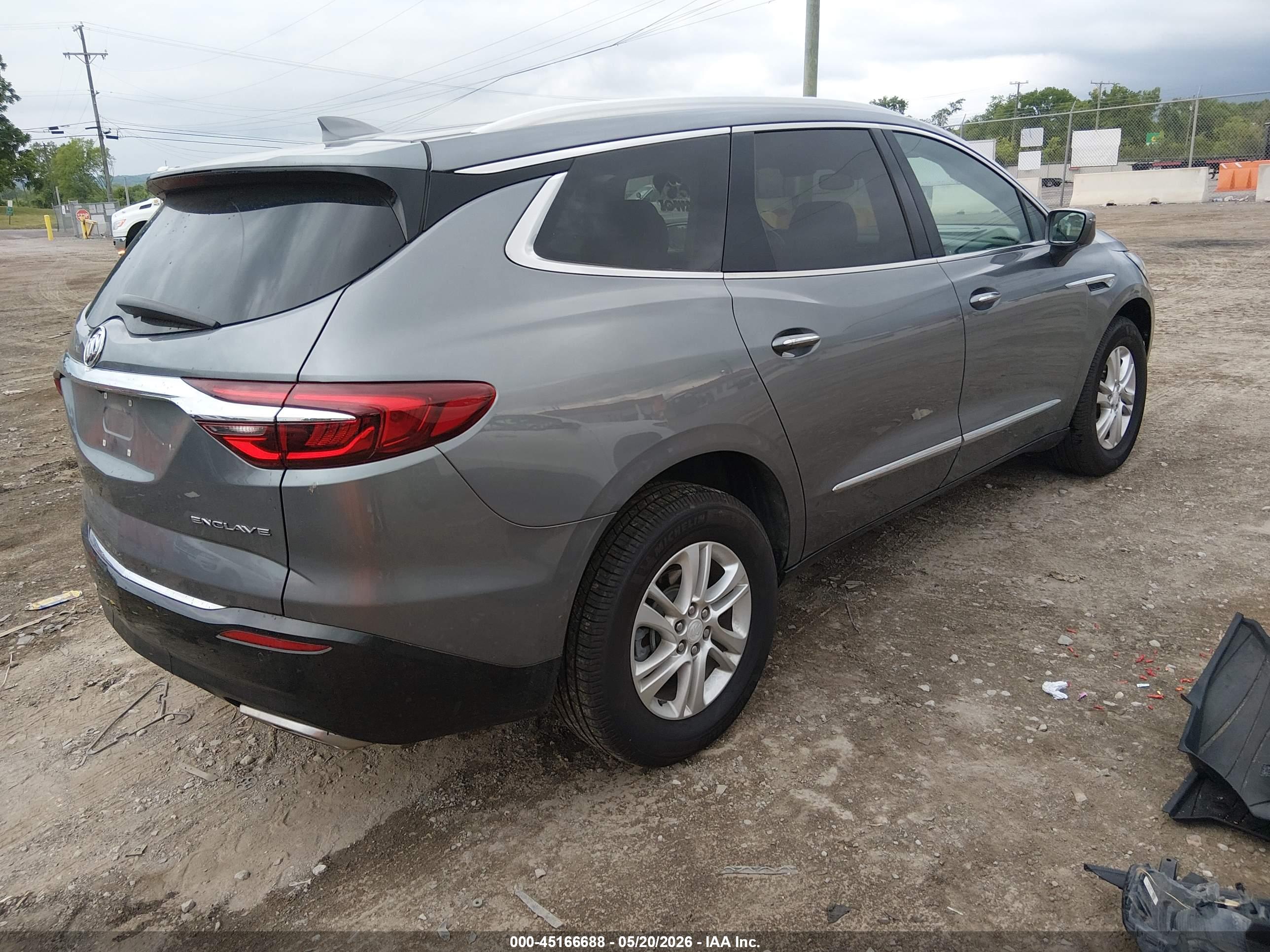 BUICK ENCLAVE image 4