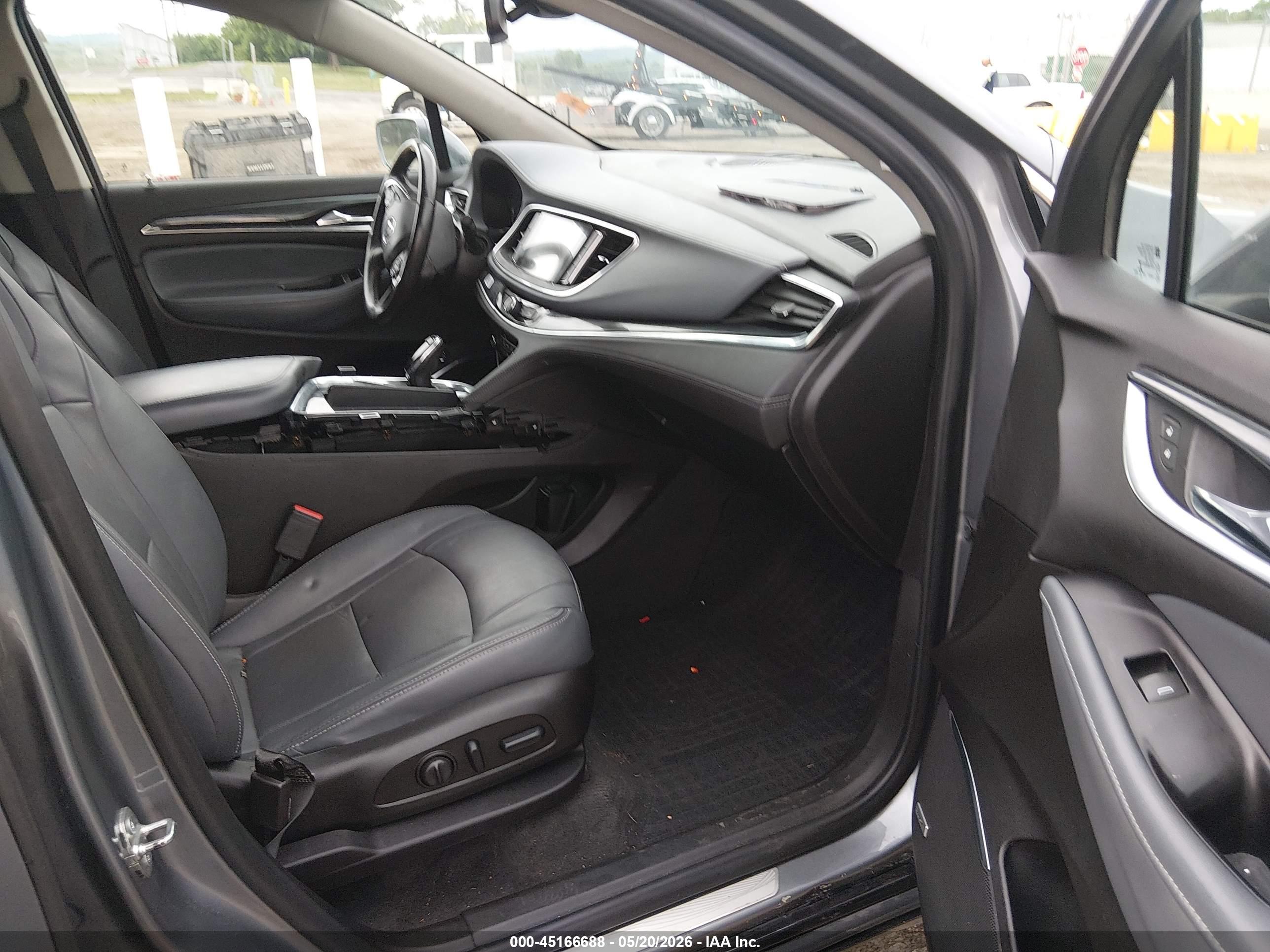 BUICK ENCLAVE image 5
