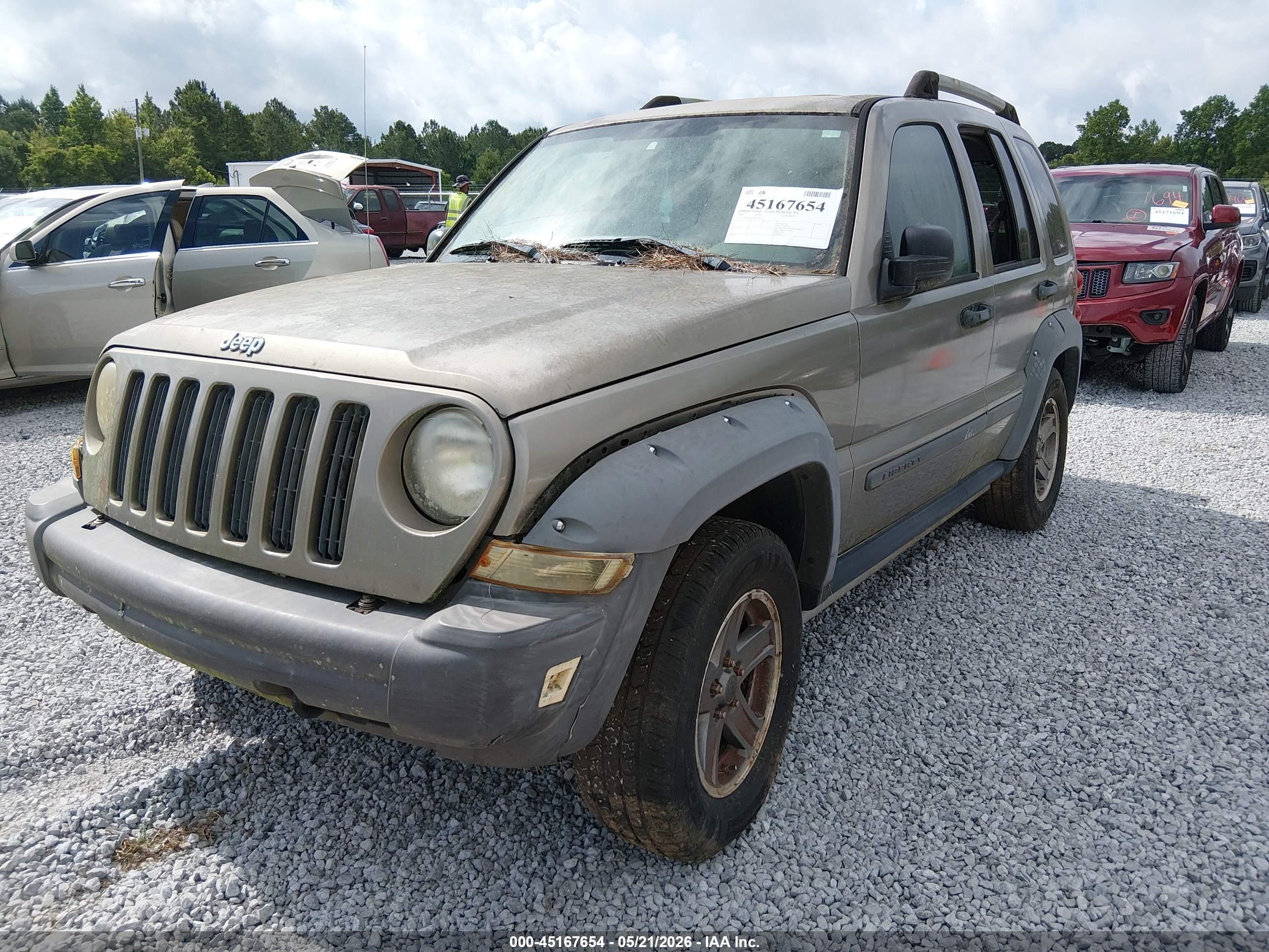 JEEP LIBERTY image 2