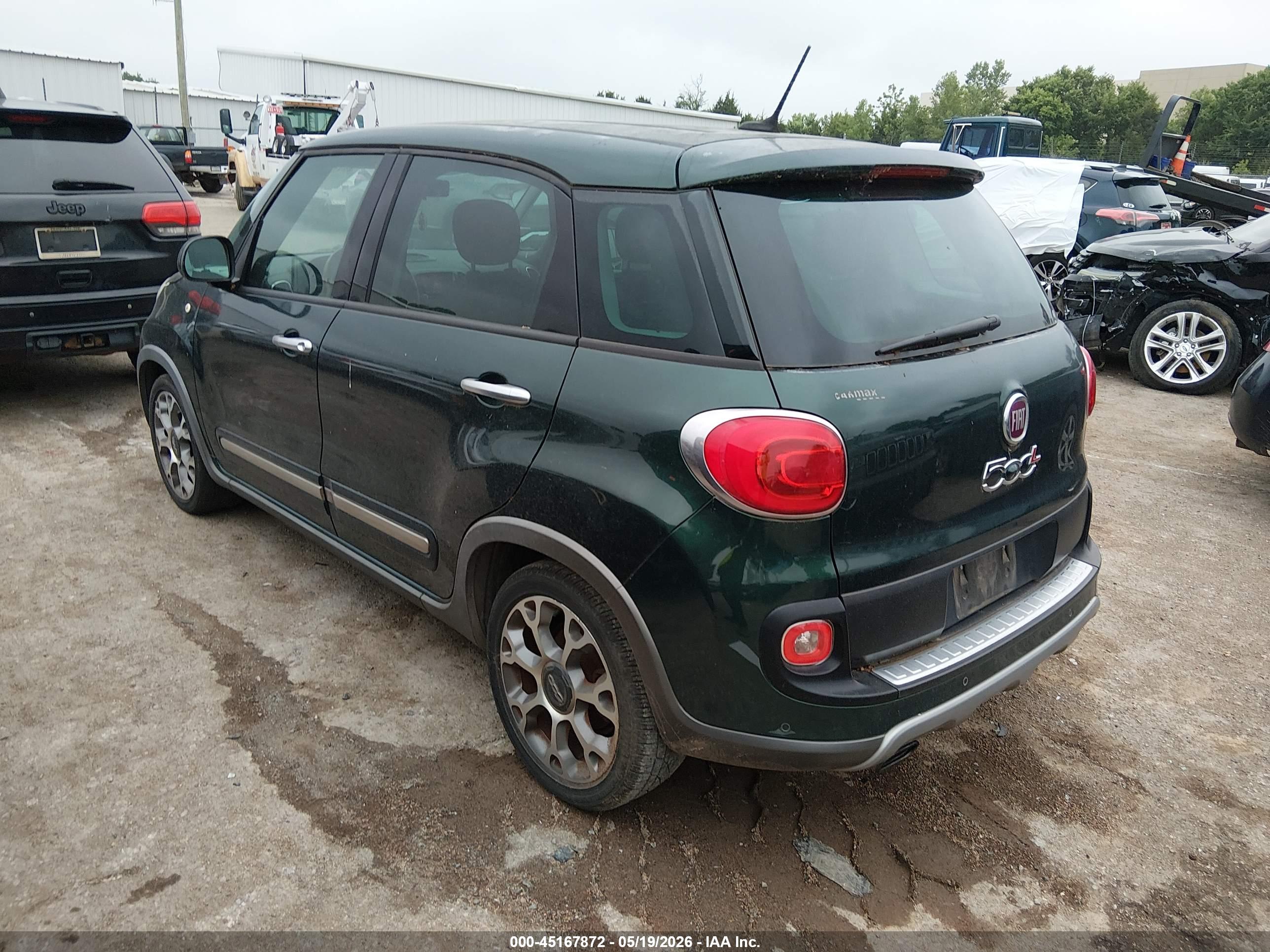 FIAT 500L image 3