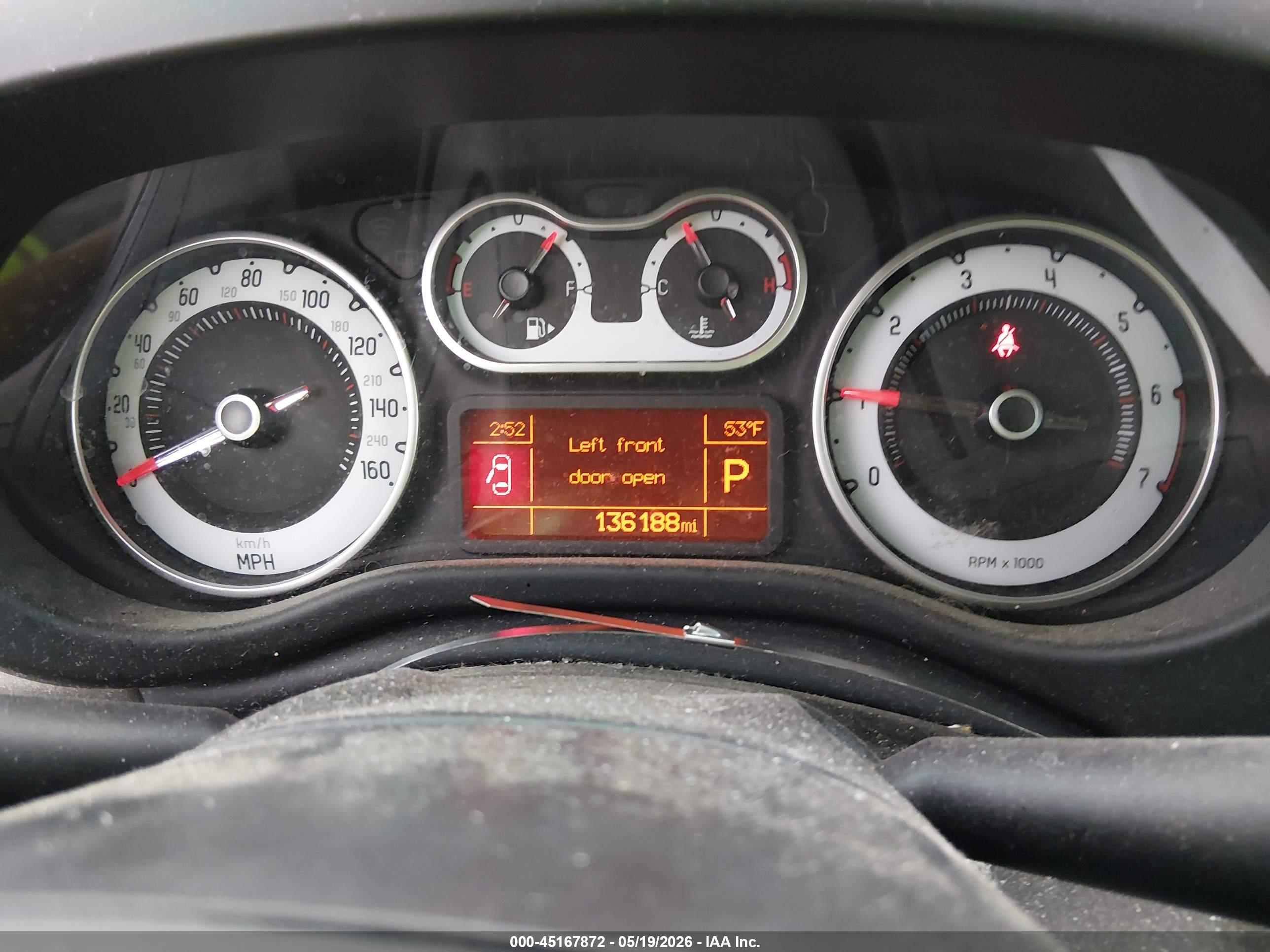 FIAT 500L image 7