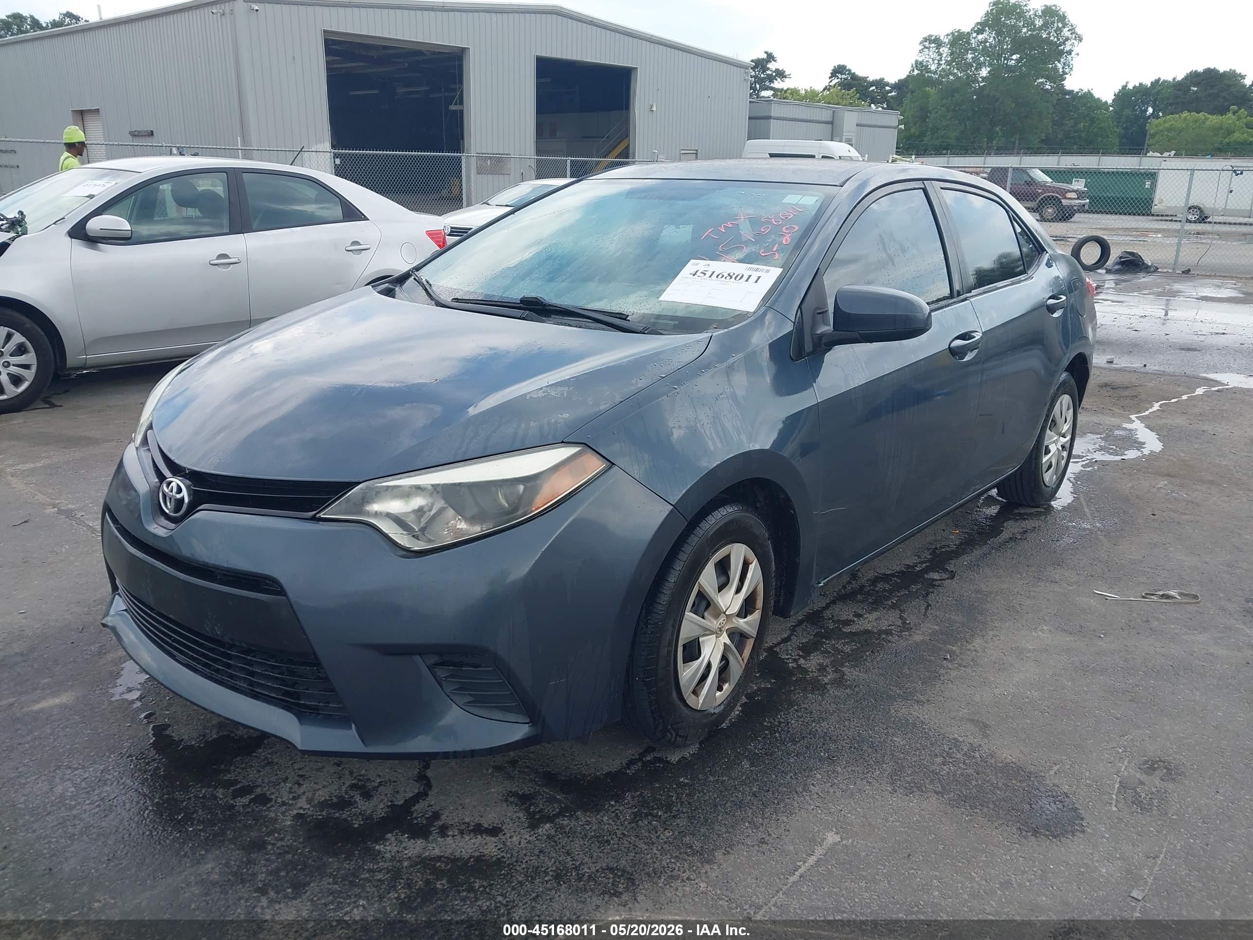 TOYOTA COROLLA image 2