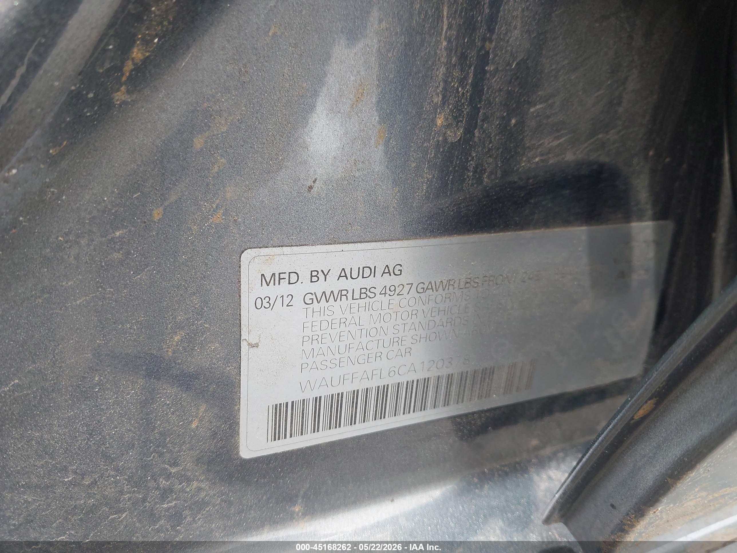 AUDI A4 image 9