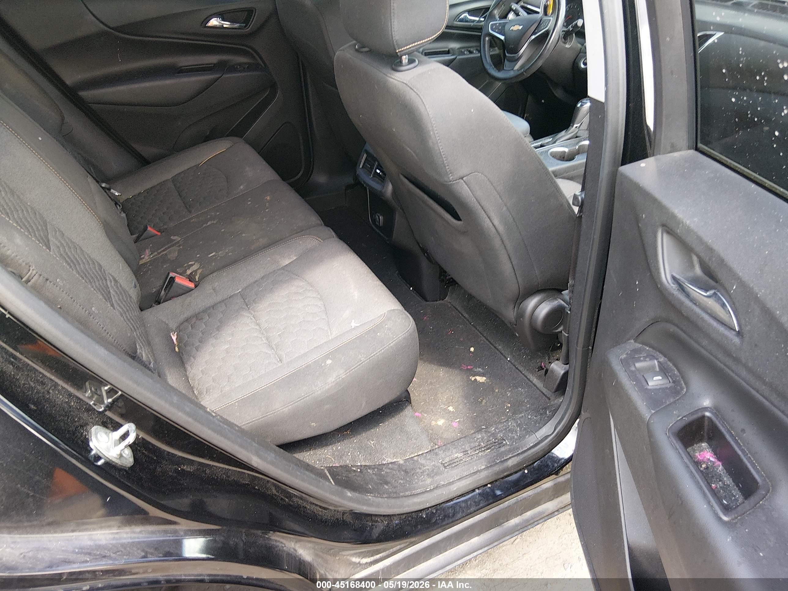 CHEVROLET EQUINOX image 8