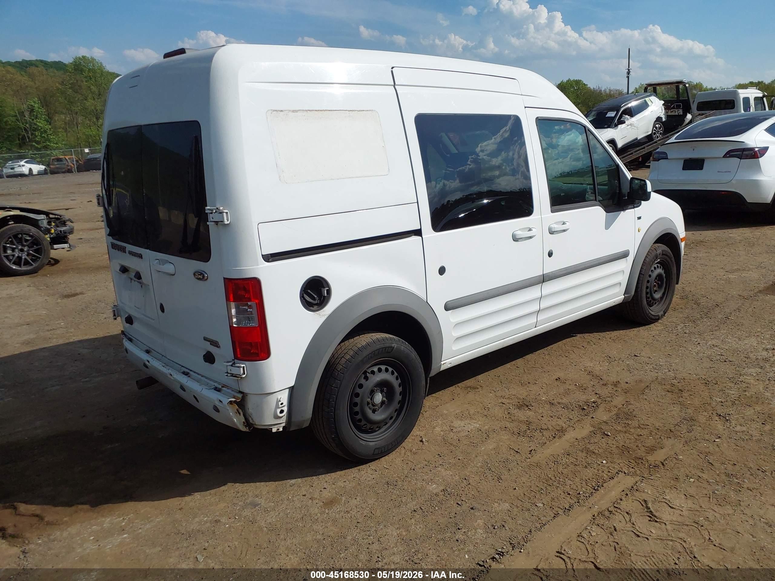FORD TRANSIT image 4