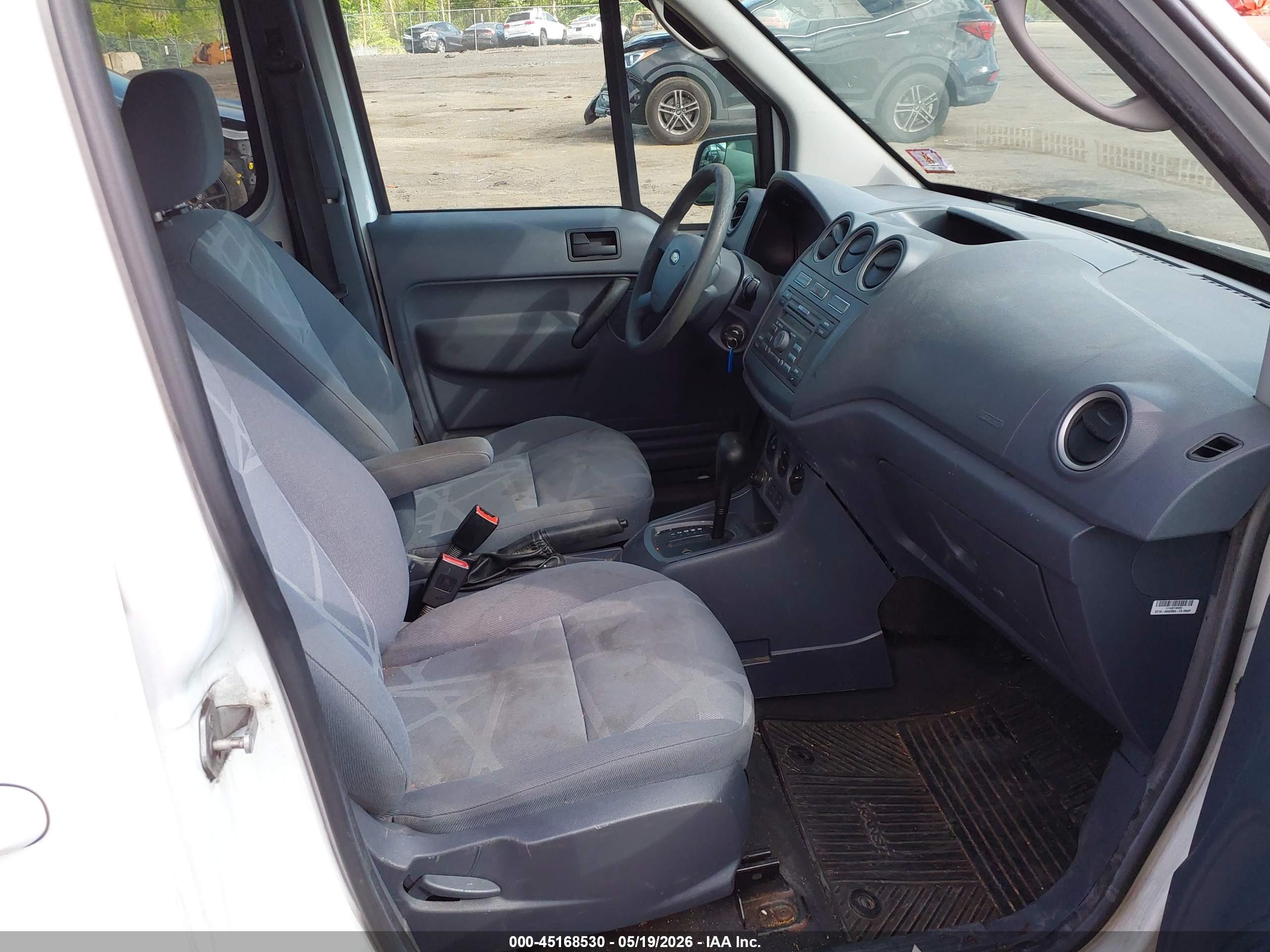FORD TRANSIT image 5