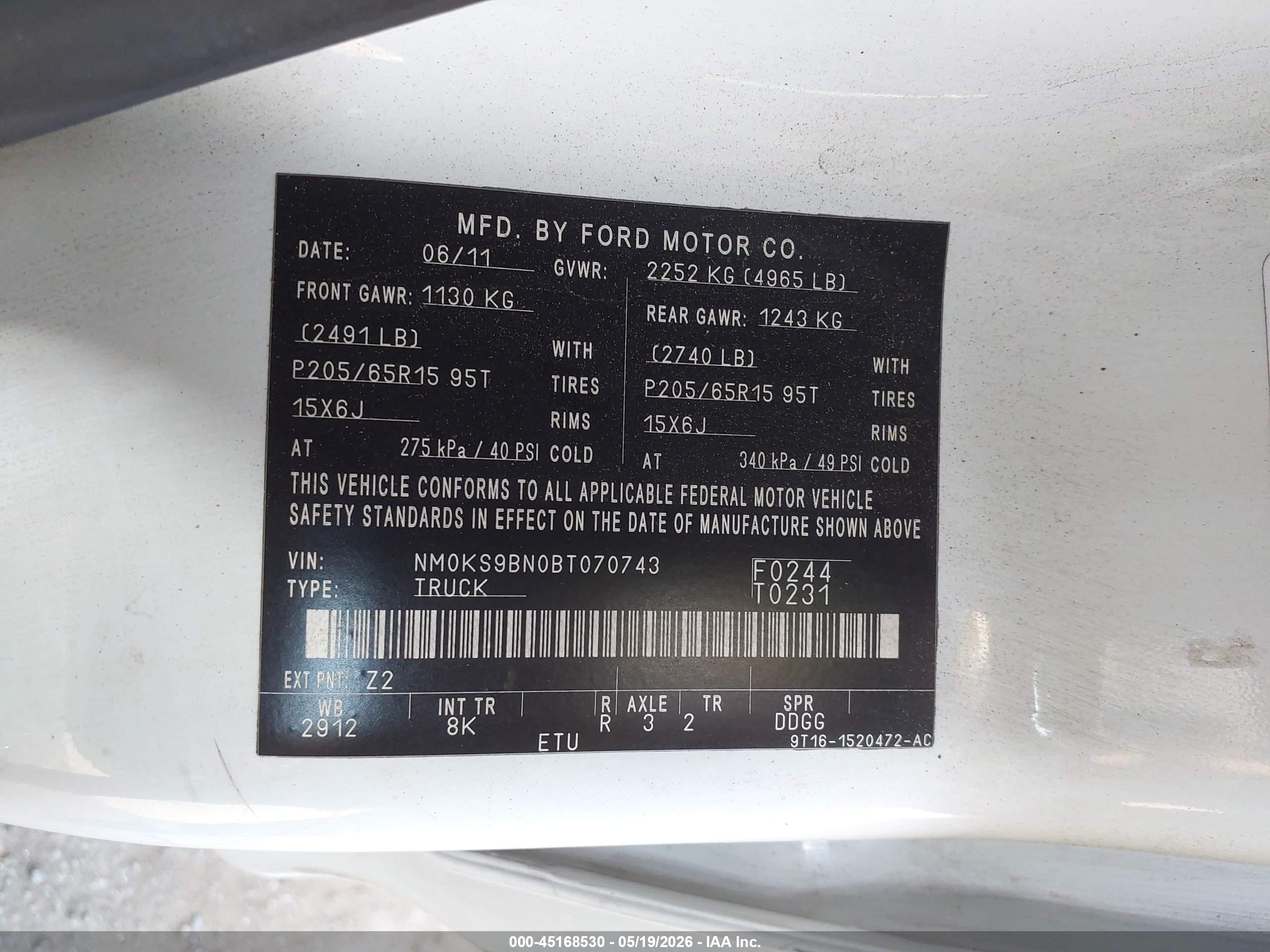 FORD TRANSIT image 9