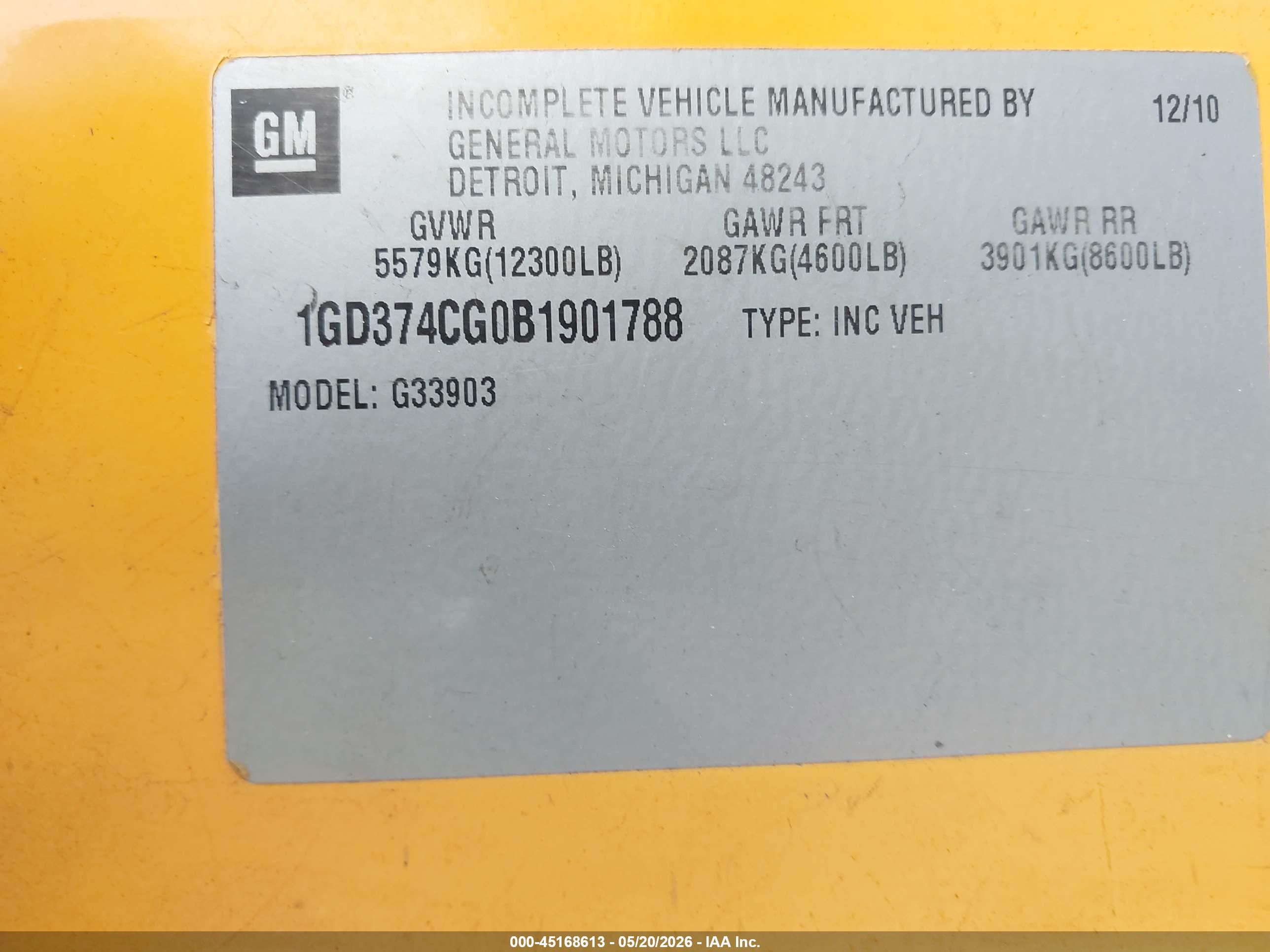 GMC SAVANA image 9
