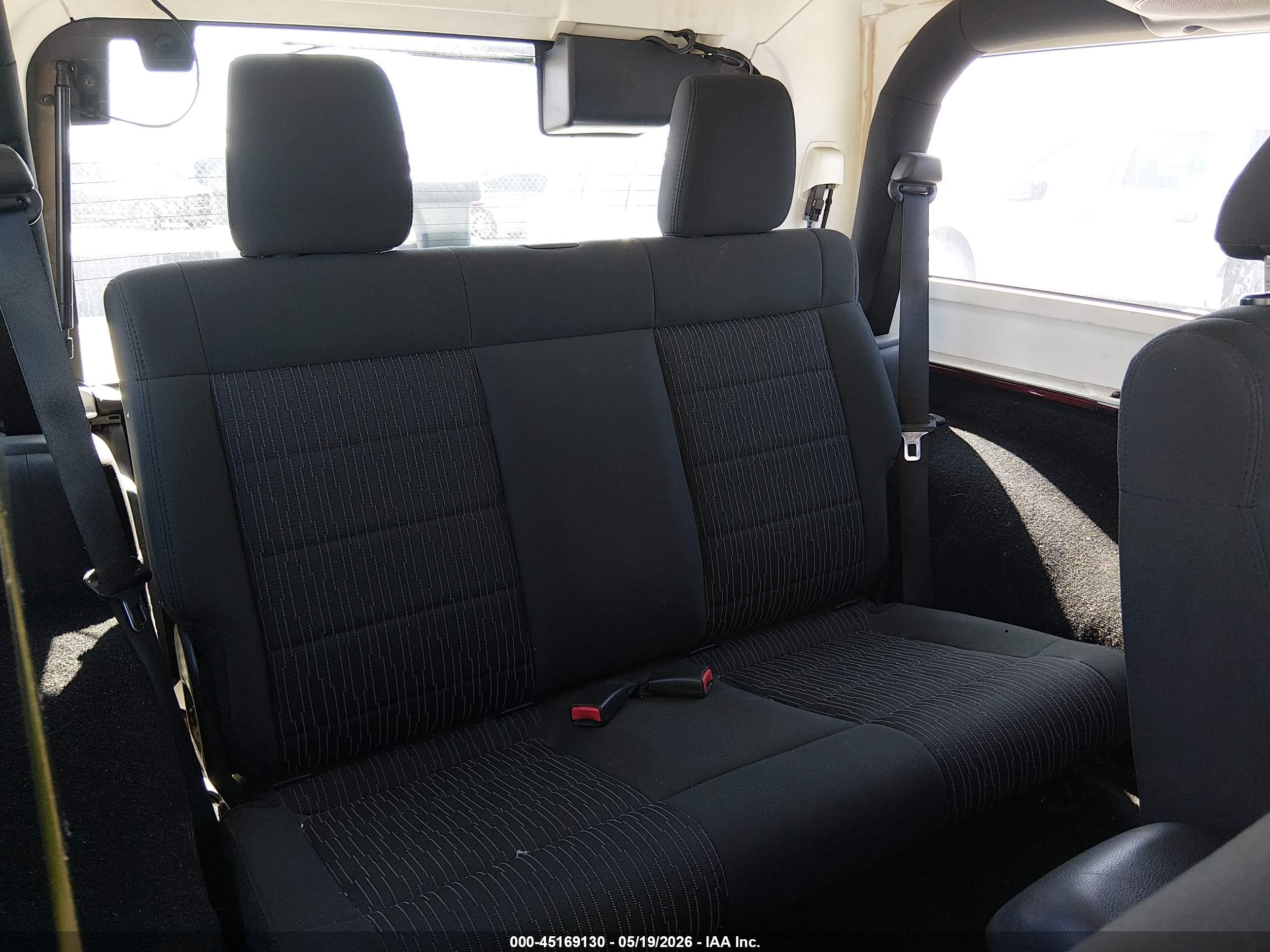 JEEP WRANGLER image 8