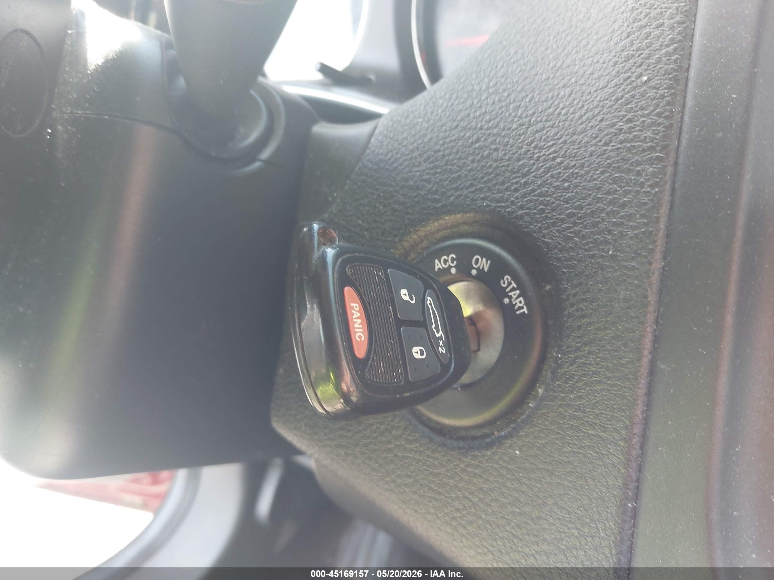 DODGE AVENGER image 11
